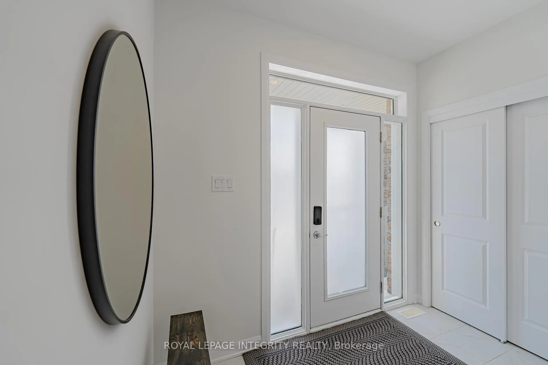 Photo 3 of 1027 Parabolica Way, Ottawa, Kanata - Kanata Lakes/Heritage Hills — HOMEH