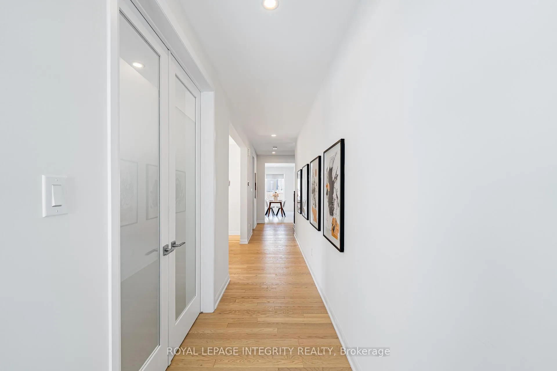 Photo 4 of 1027 Parabolica Way, Ottawa, Kanata - Kanata Lakes/Heritage Hills — HOMEH