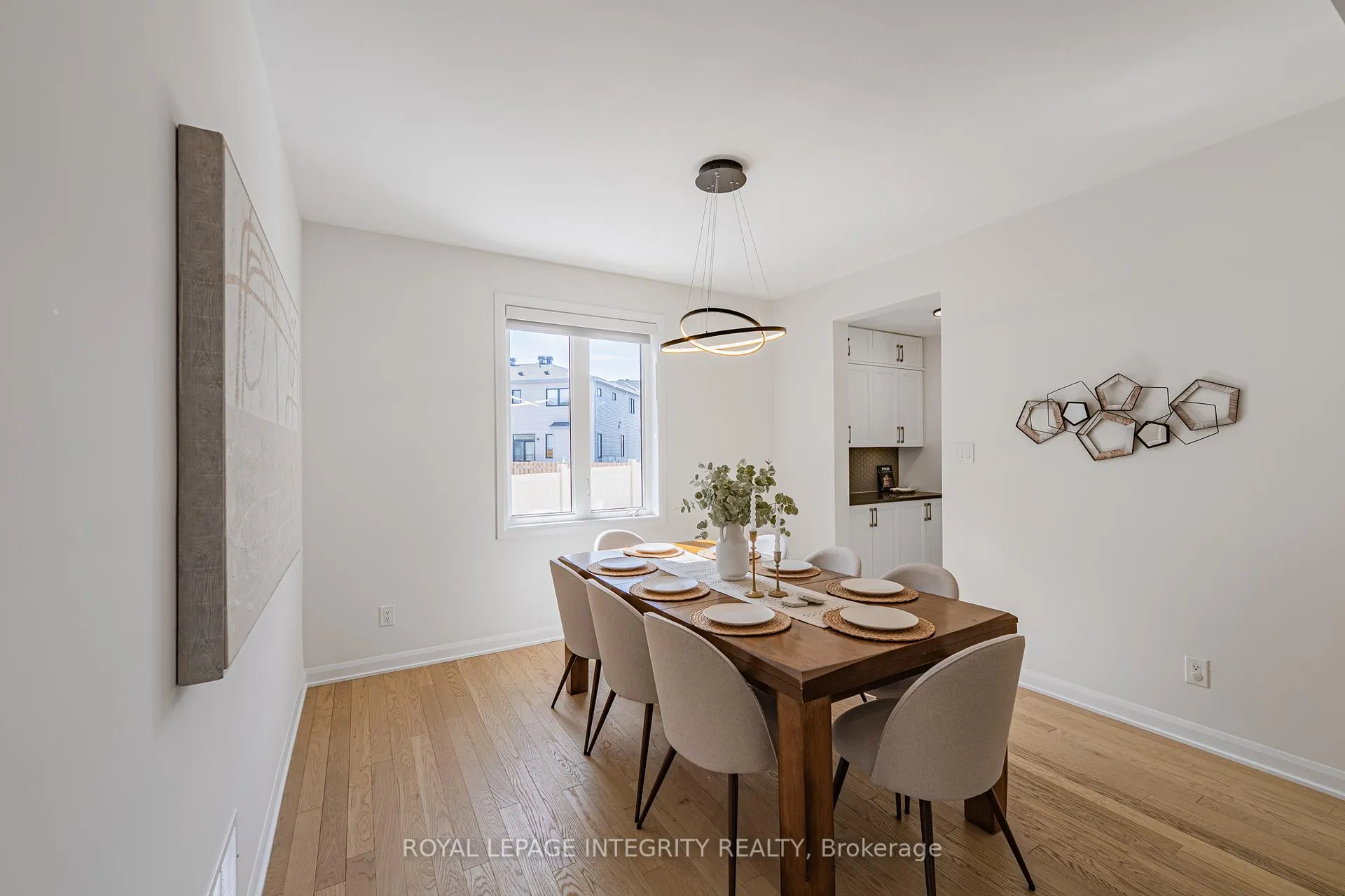 Photo 6 of 1027 Parabolica Way, Ottawa, Kanata - Kanata Lakes/Heritage Hills — HOMEH