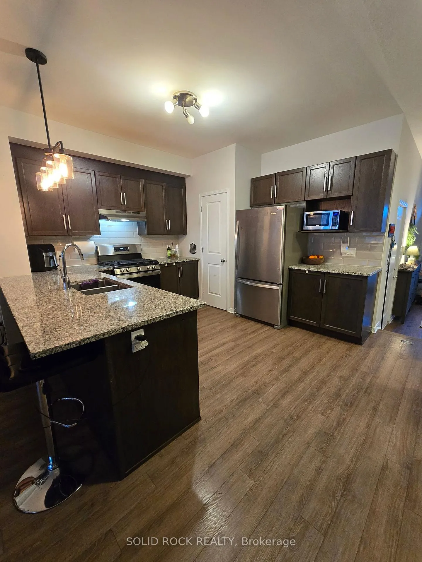 Photo 3 of 461 Cope Drive, Ottawa, Kanata - Emerald Meadows/Trailwest — HOMEH