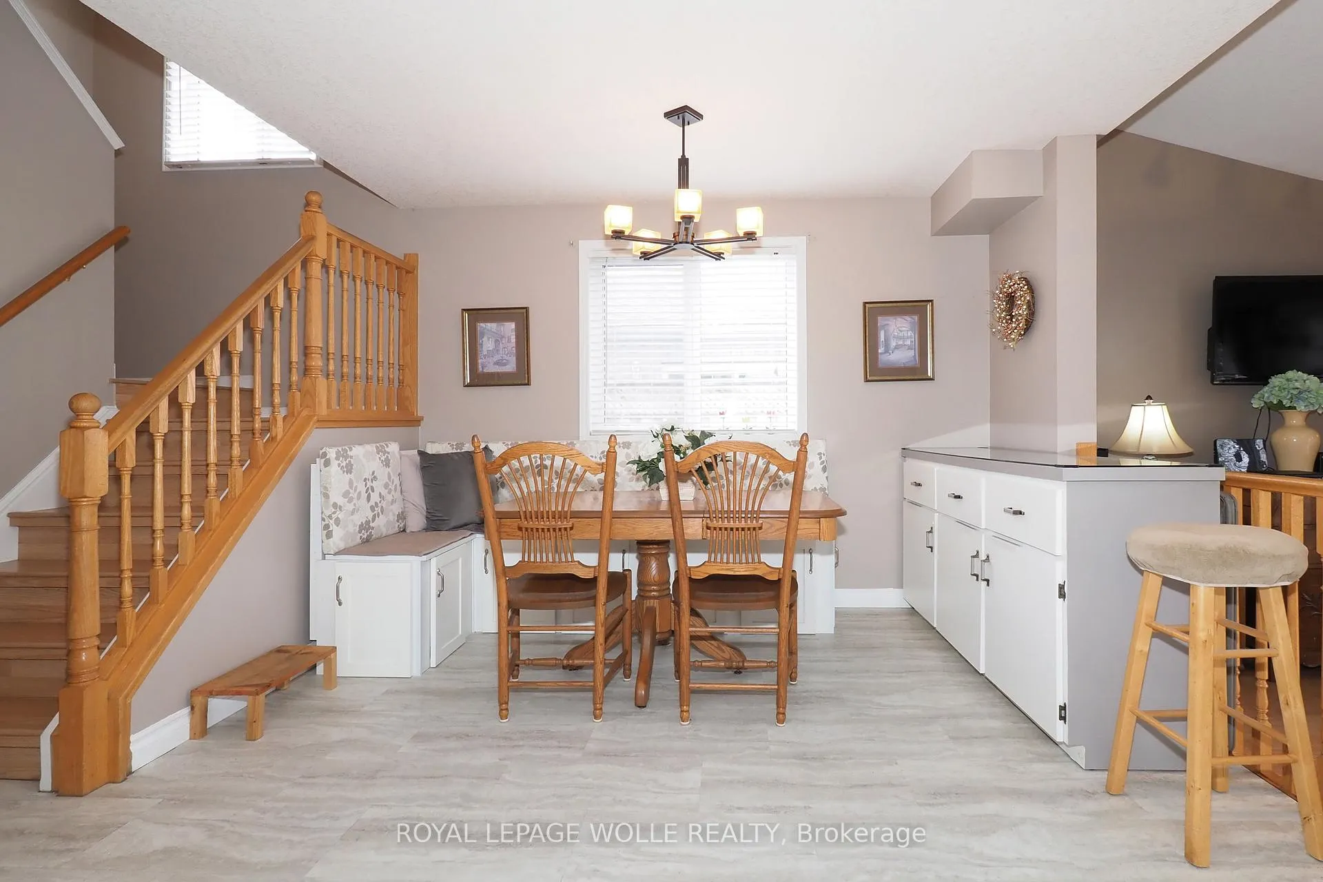 Photo 11 of Unit A, 224 Inverhuron Crescent, Waterloo — HOMEH