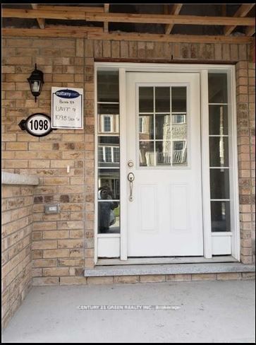 Photo 3 of 1098 Silk Street, Pickering, Rural Pickering — HOMEH
