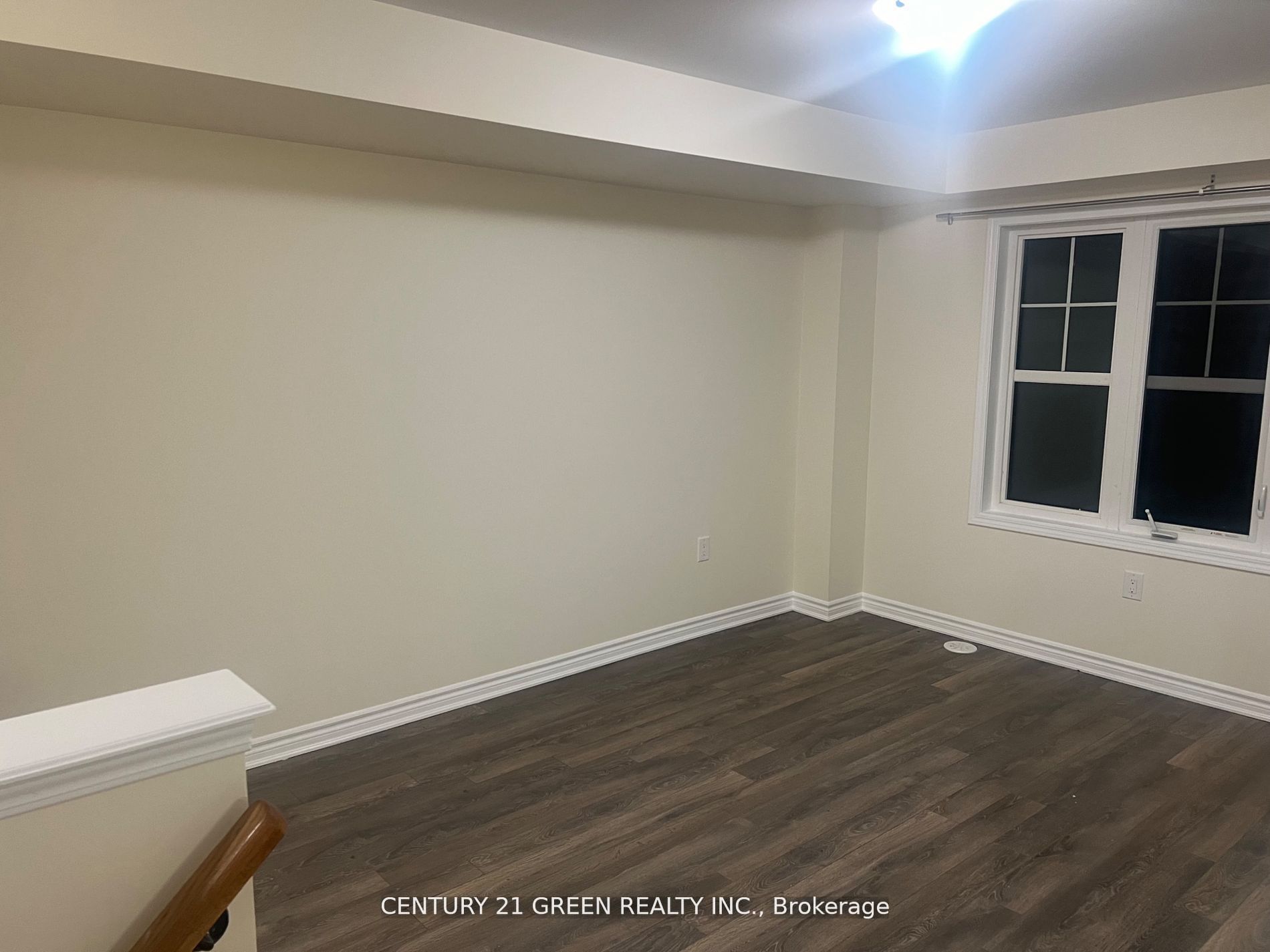Photo 10 of 1098 Silk Street, Pickering, Rural Pickering — HOMEH