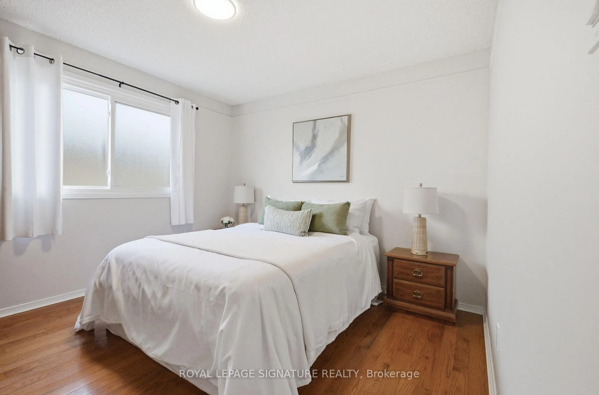 Photo 23 of 669 Highview Road, Pickering, Amberlea — HOMEH