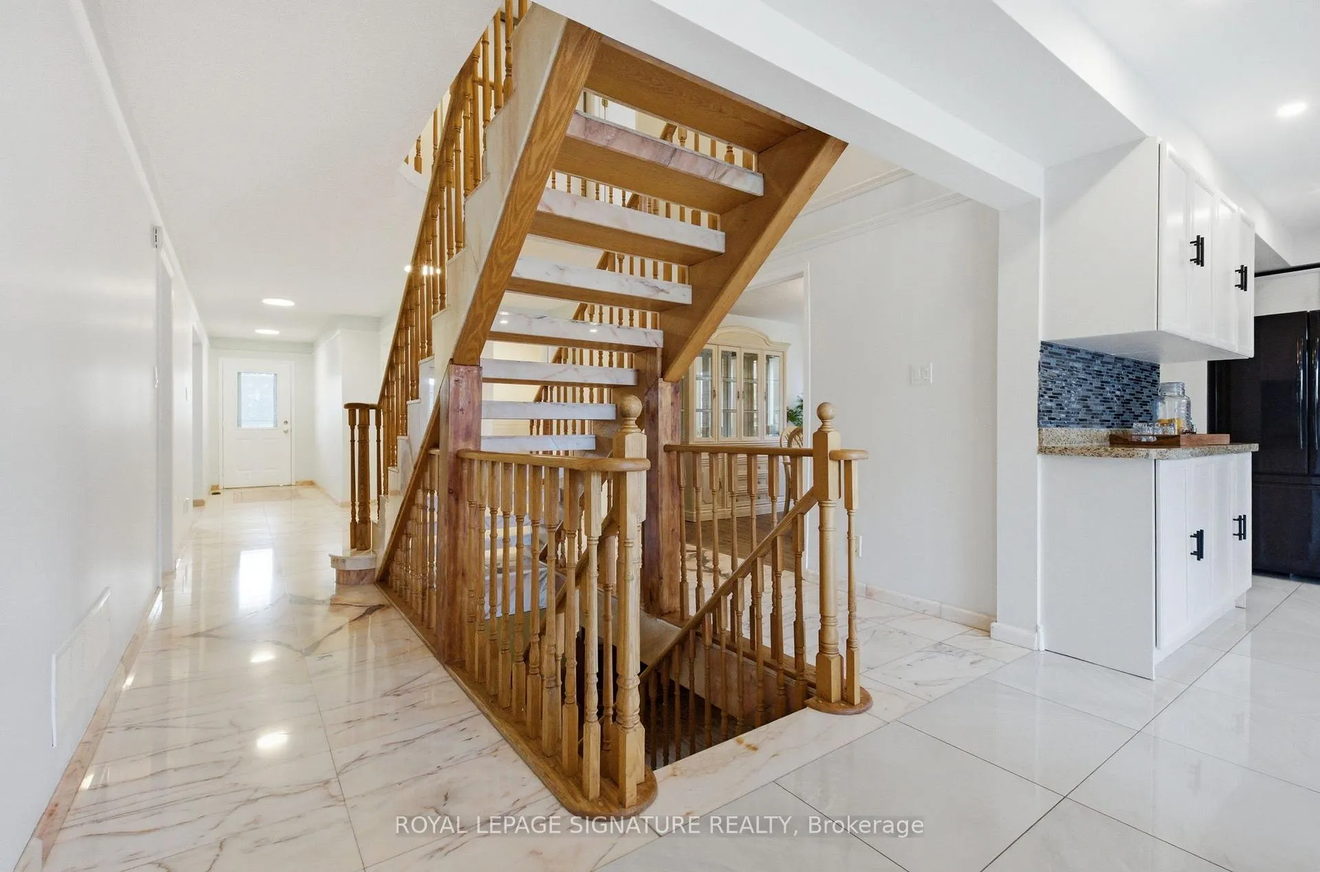 Photo 30 of 669 Highview Road, Pickering, Amberlea — HOMEH