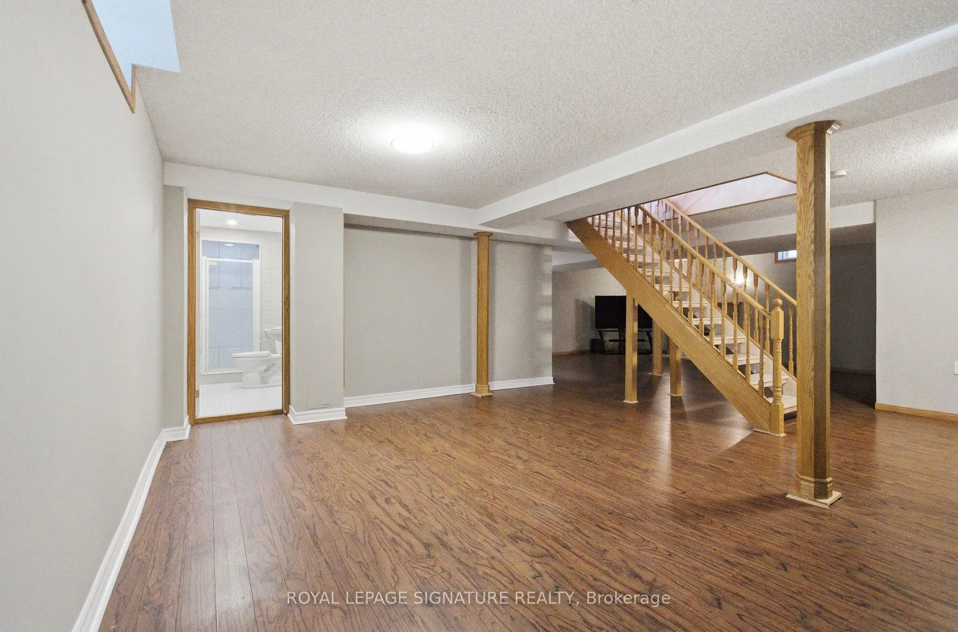 Photo 34 of 669 Highview Road, Pickering, Amberlea — HOMEH