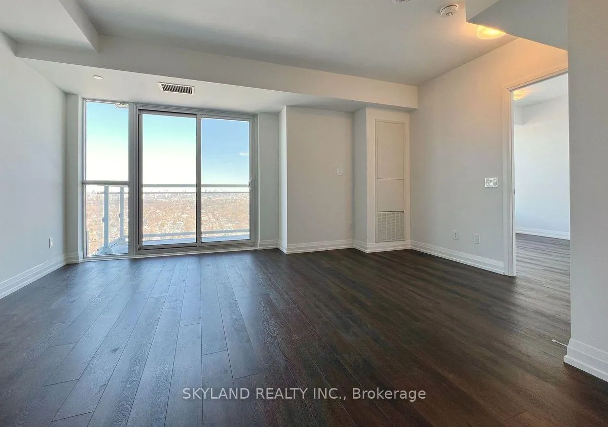 Photo 5 of Unit 2502, 286 Main Street, Toronto, East End-Danforth — HOMEH