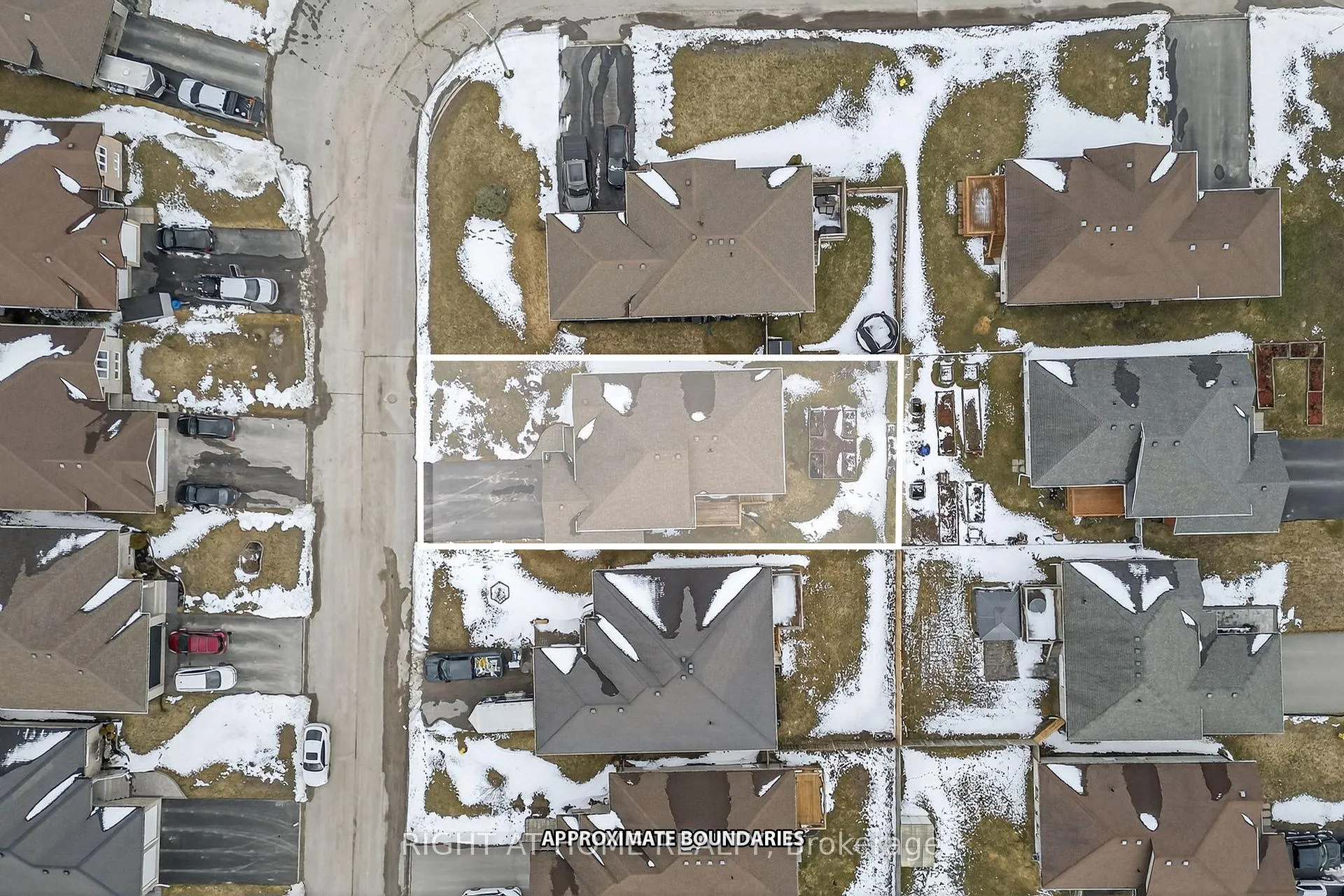 Photo 39 of 48 Freedom Crescent, Quinte West, Sidney Ward — HOMEH