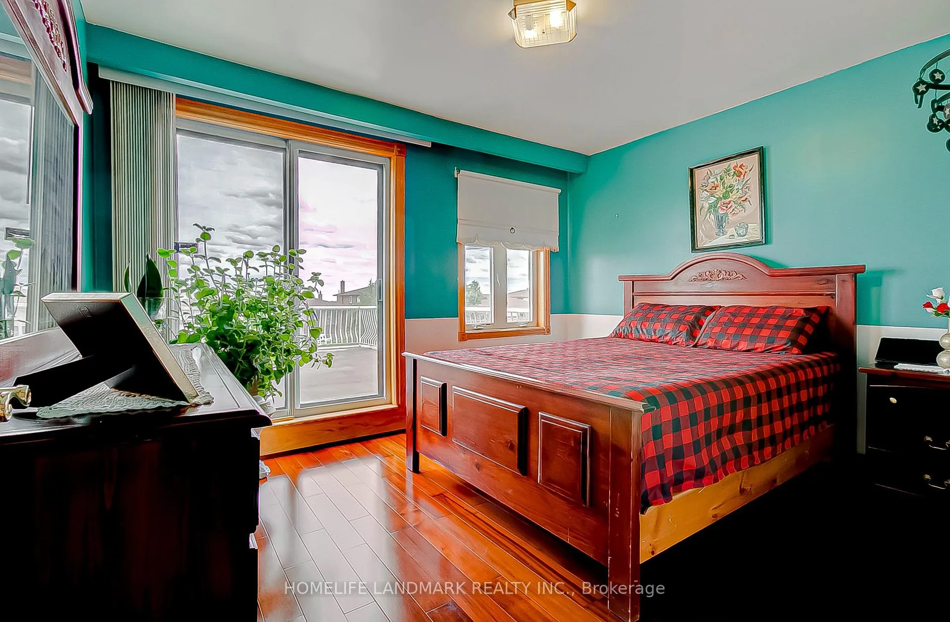 Photo 23 of 452 Woodbridge Avenue, Vaughan, West Woodbridge — HOMEH