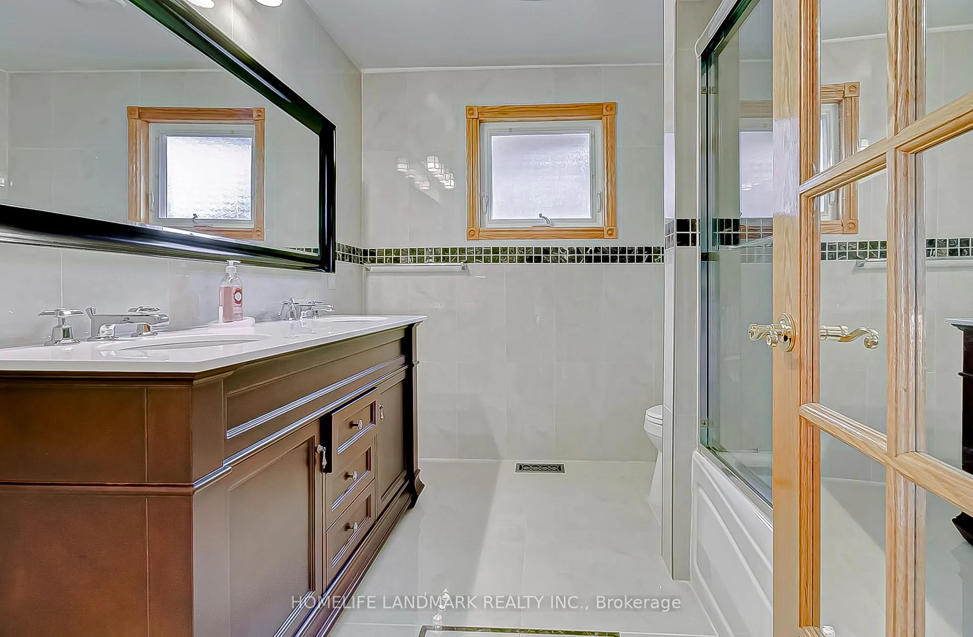 Photo 27 of 452 Woodbridge Avenue, Vaughan, West Woodbridge — HOMEH