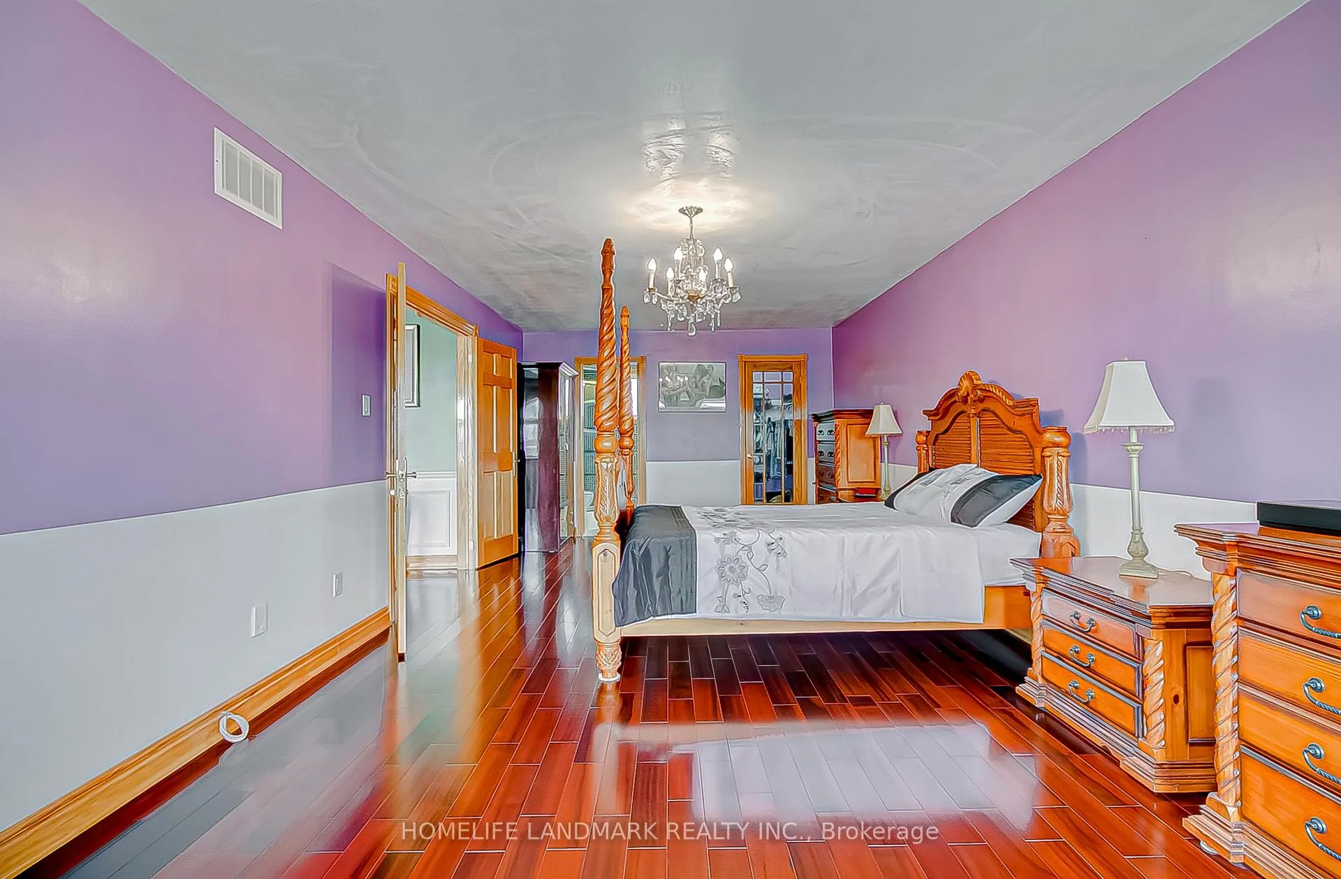 Photo 31 of 452 Woodbridge Avenue, Vaughan, West Woodbridge — HOMEH