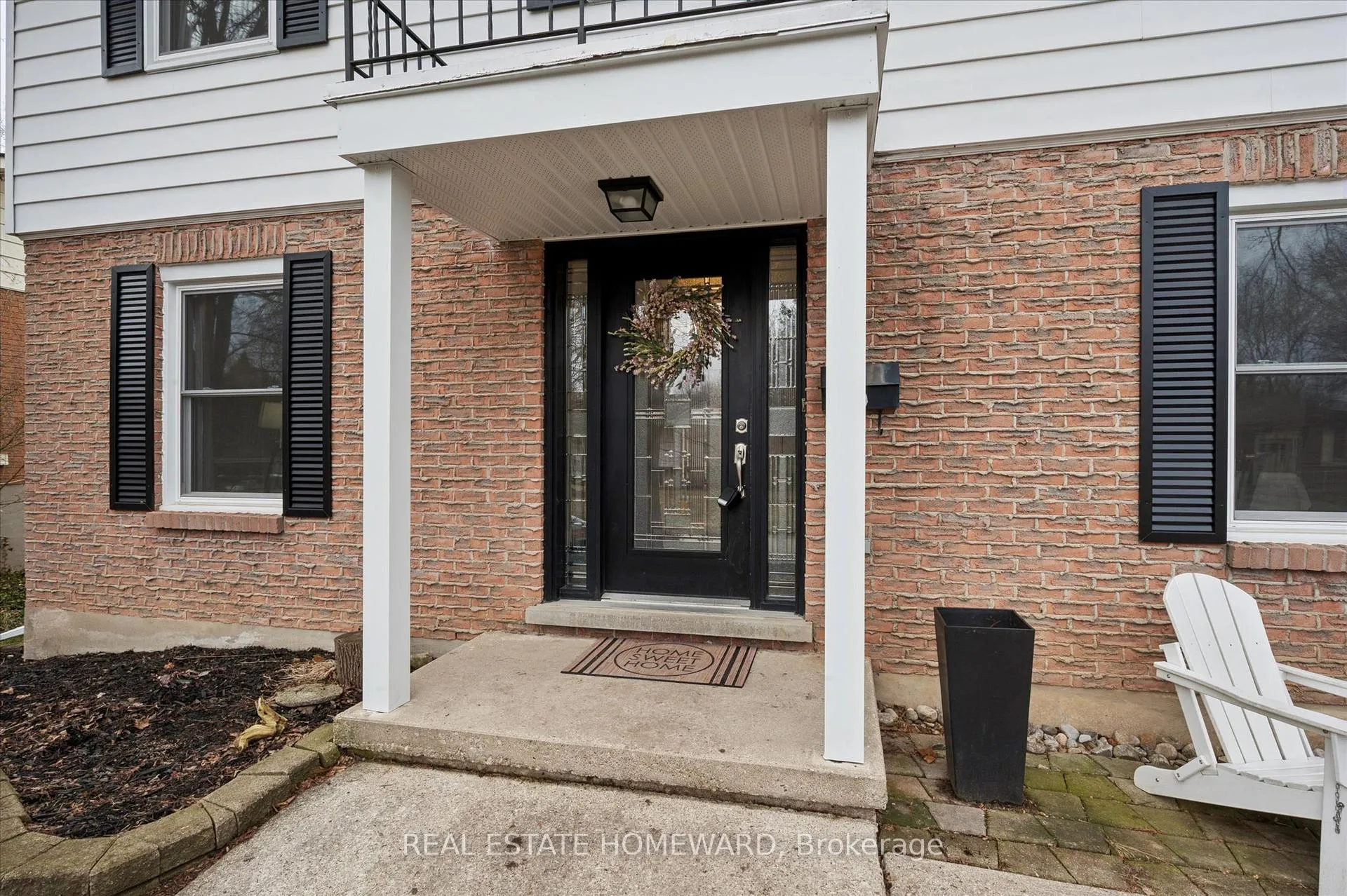 Photo 5 of 20 Combermere Crescent, Waterloo — HOMEH