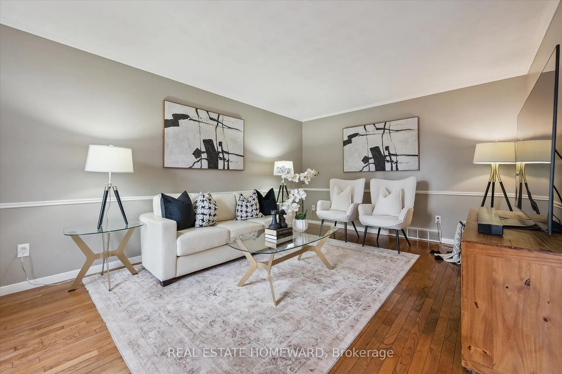 Photo 7 of 20 Combermere Crescent, Waterloo — HOMEH