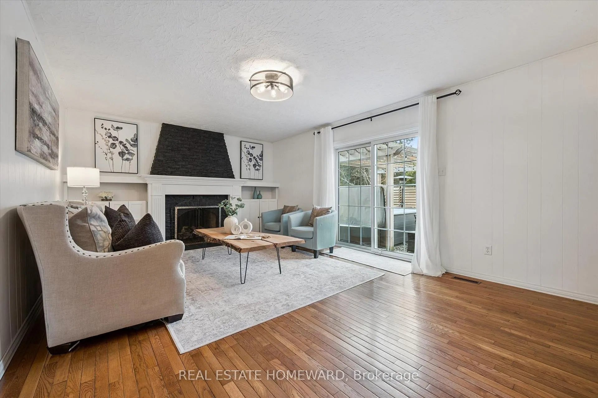 Photo 9 of 20 Combermere Crescent, Waterloo — HOMEH