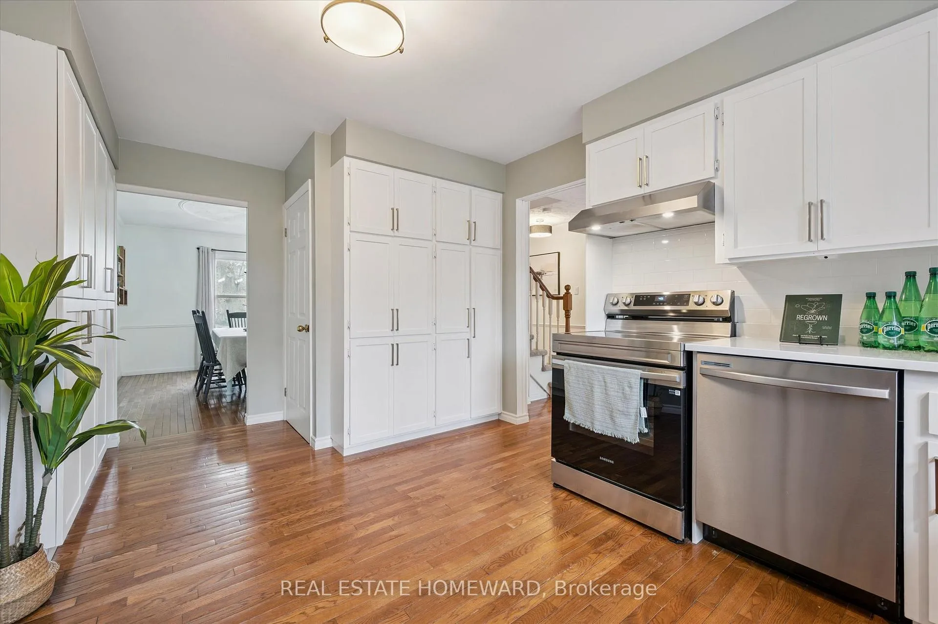 Photo 14 of 20 Combermere Crescent, Waterloo — HOMEH