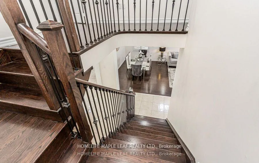 Photo 23 of 11 Cloverhaven Road, Brampton, Toronto Gore Rural Estate — HOMEH