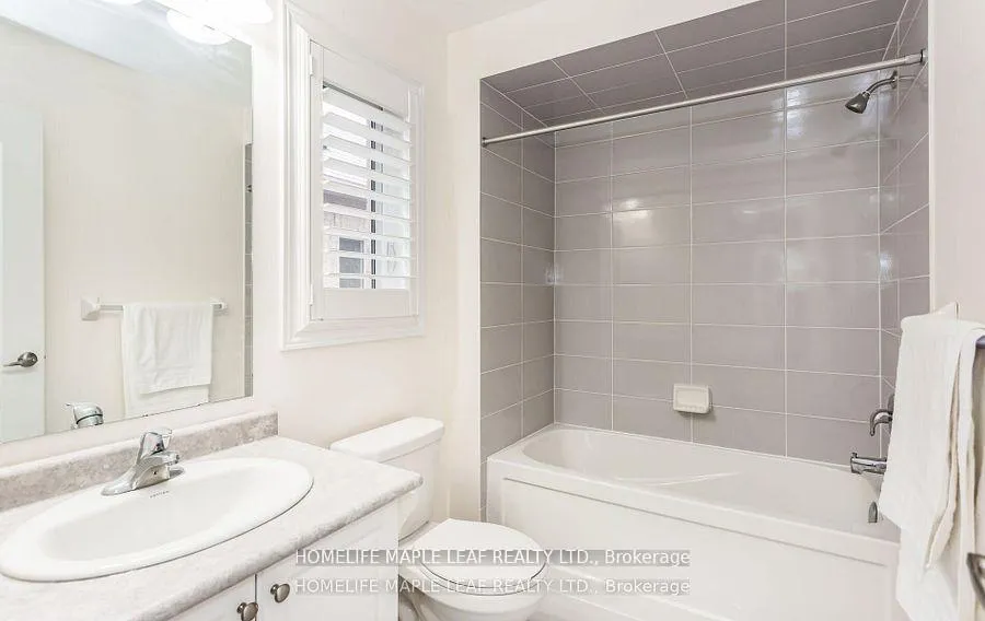 Photo 30 of 11 Cloverhaven Road, Brampton, Toronto Gore Rural Estate — HOMEH