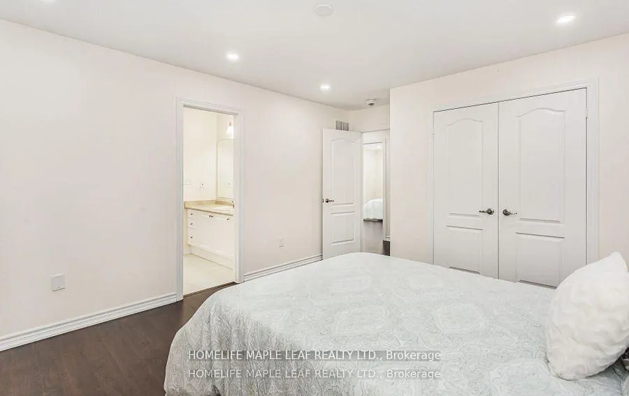 Photo 34 of 11 Cloverhaven Road, Brampton, Toronto Gore Rural Estate — HOMEH