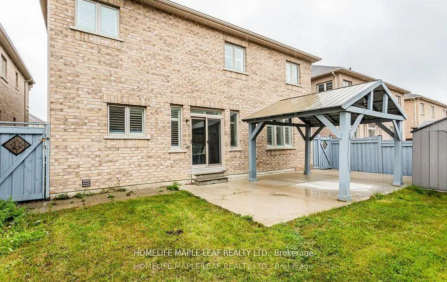 Photo 37 of 11 Cloverhaven Road, Brampton, Toronto Gore Rural Estate — HOMEH