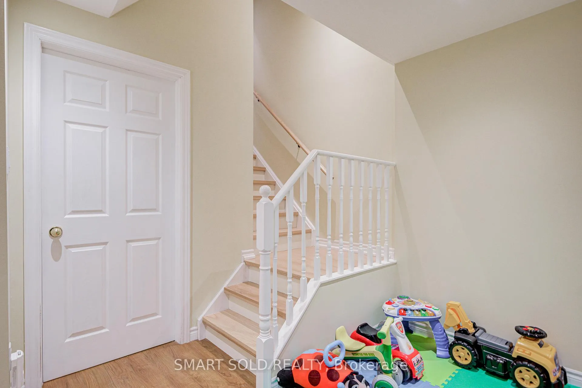 Photo 38 of 11 Borjana Boulevard, Vaughan, Patterson — HOMEH