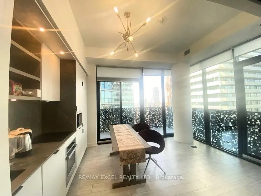 Photo 8 of Unit 3910, 55 Charles Street E, Toronto, Church-Yonge Corridor — HOMEH