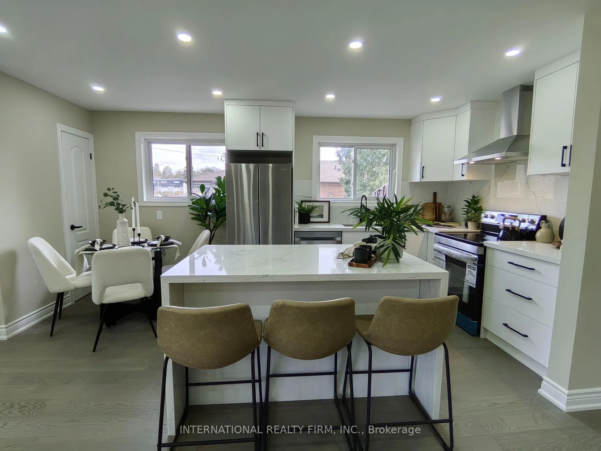 Photo 1 of 463 Rossland Road E, Oshawa, O'Neill — HOMEH