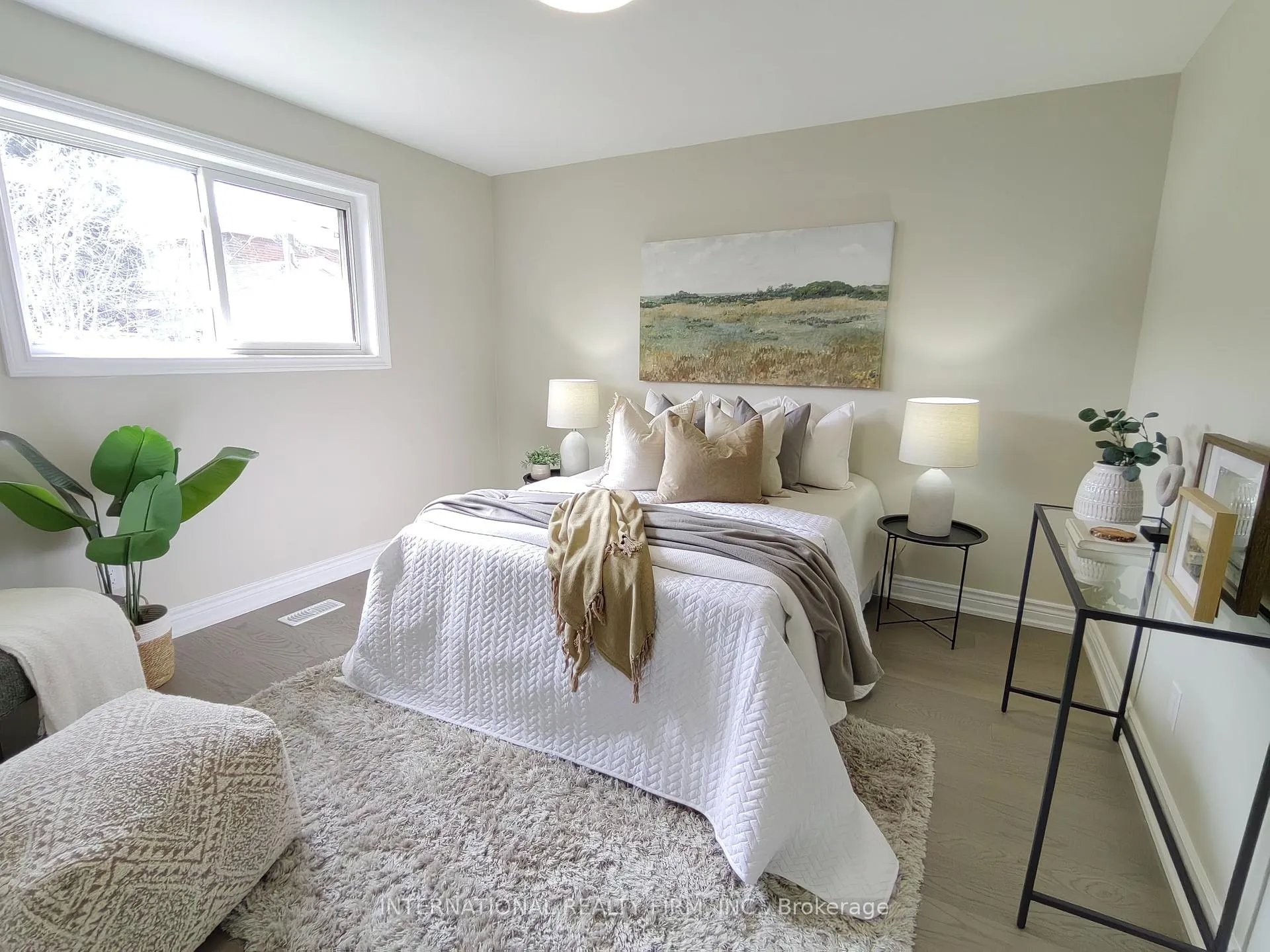 Photo 12 of 463 Rossland Road E, Oshawa, O'Neill — HOMEH