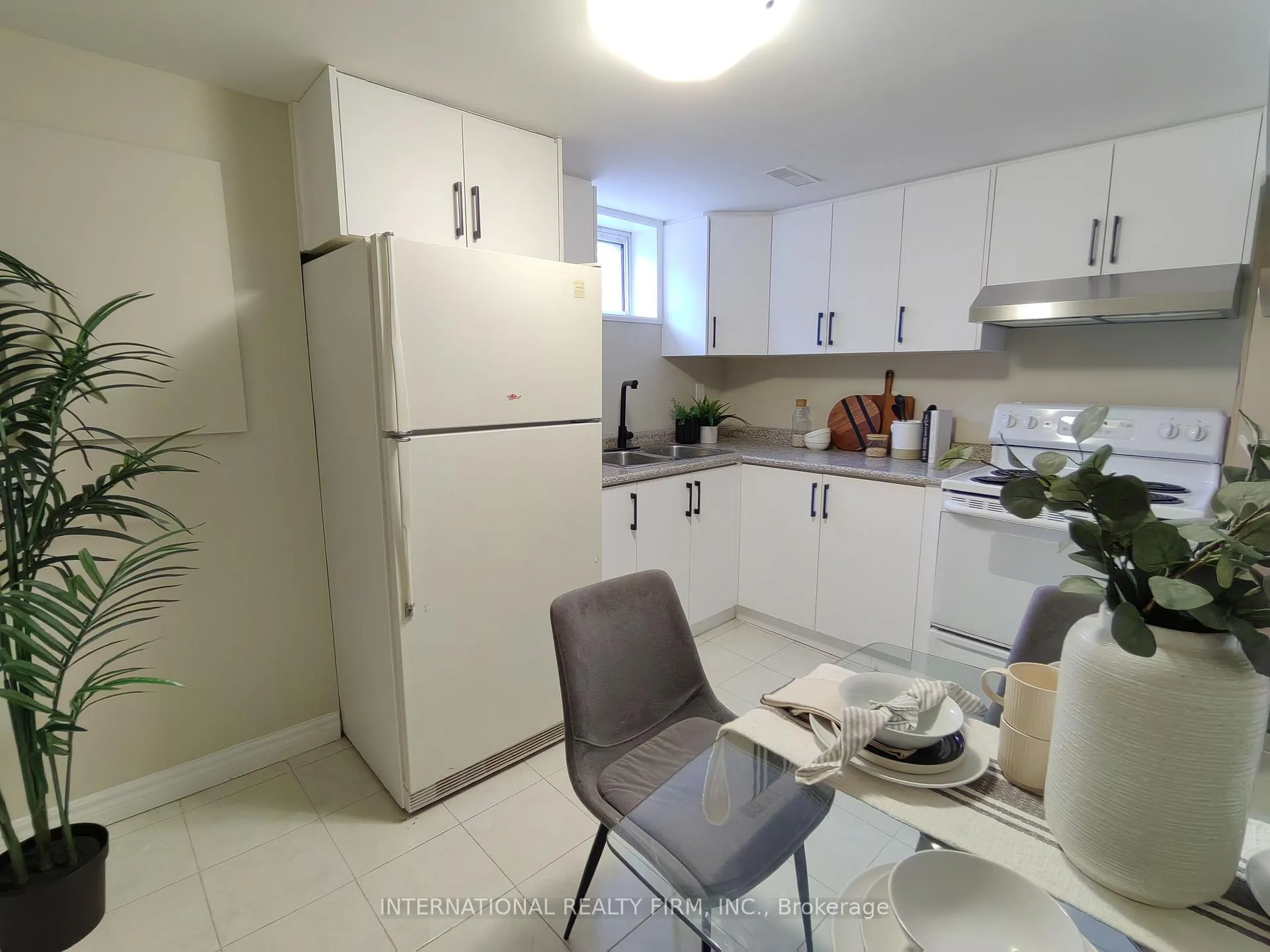 Photo 23 of 463 Rossland Road E, Oshawa, O'Neill — HOMEH