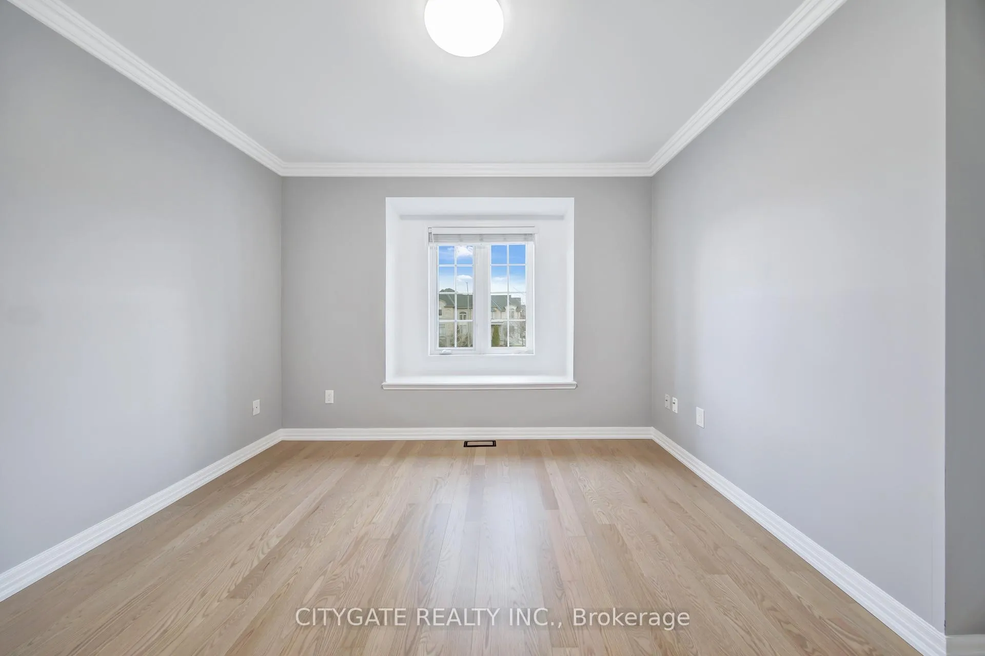Photo 25 of 2388 Postmaster Drive, Oakville, Westmount — HOMEH