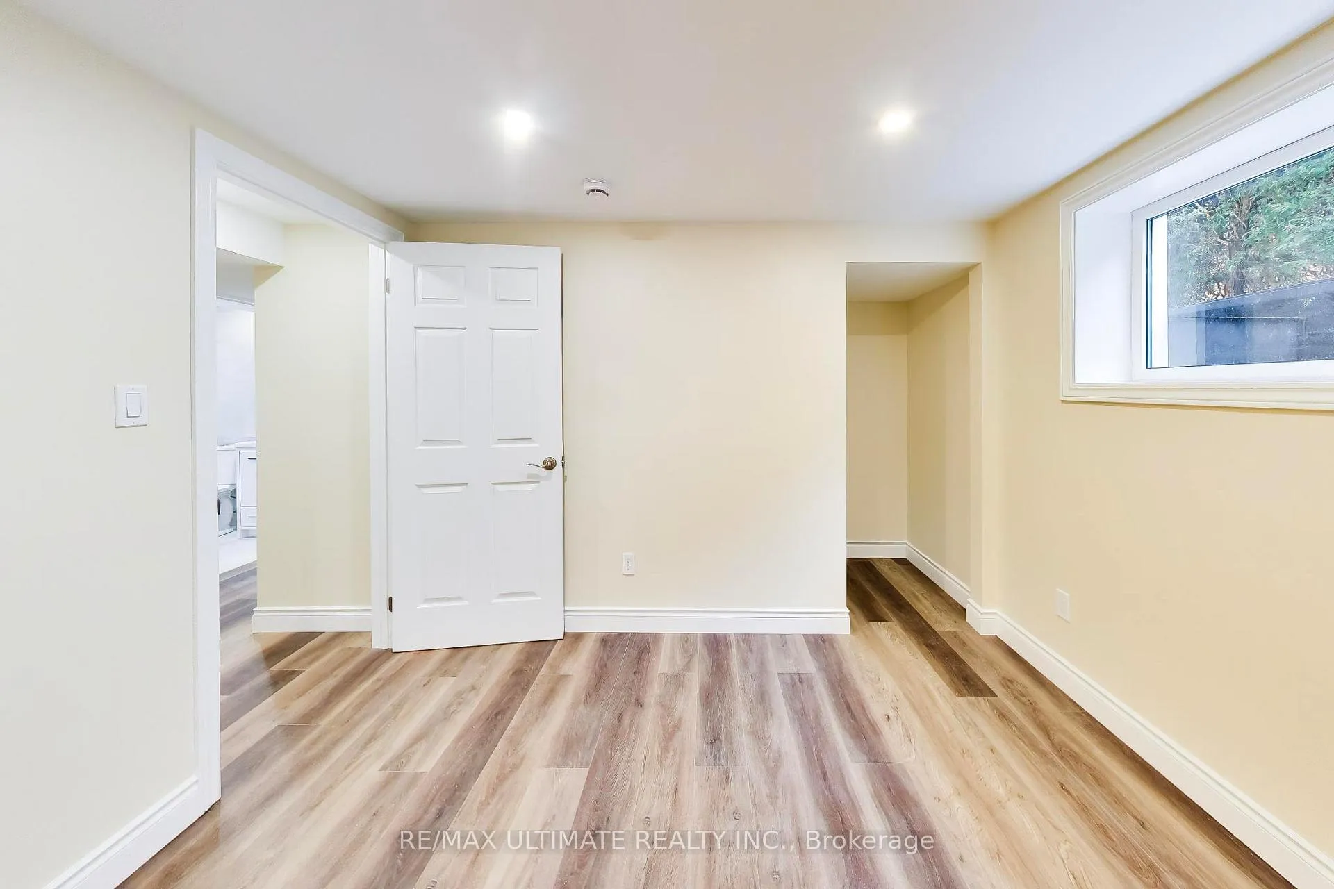Photo 29 of 214 Riverplace Crescent, Milton, Old Milton — HOMEH
