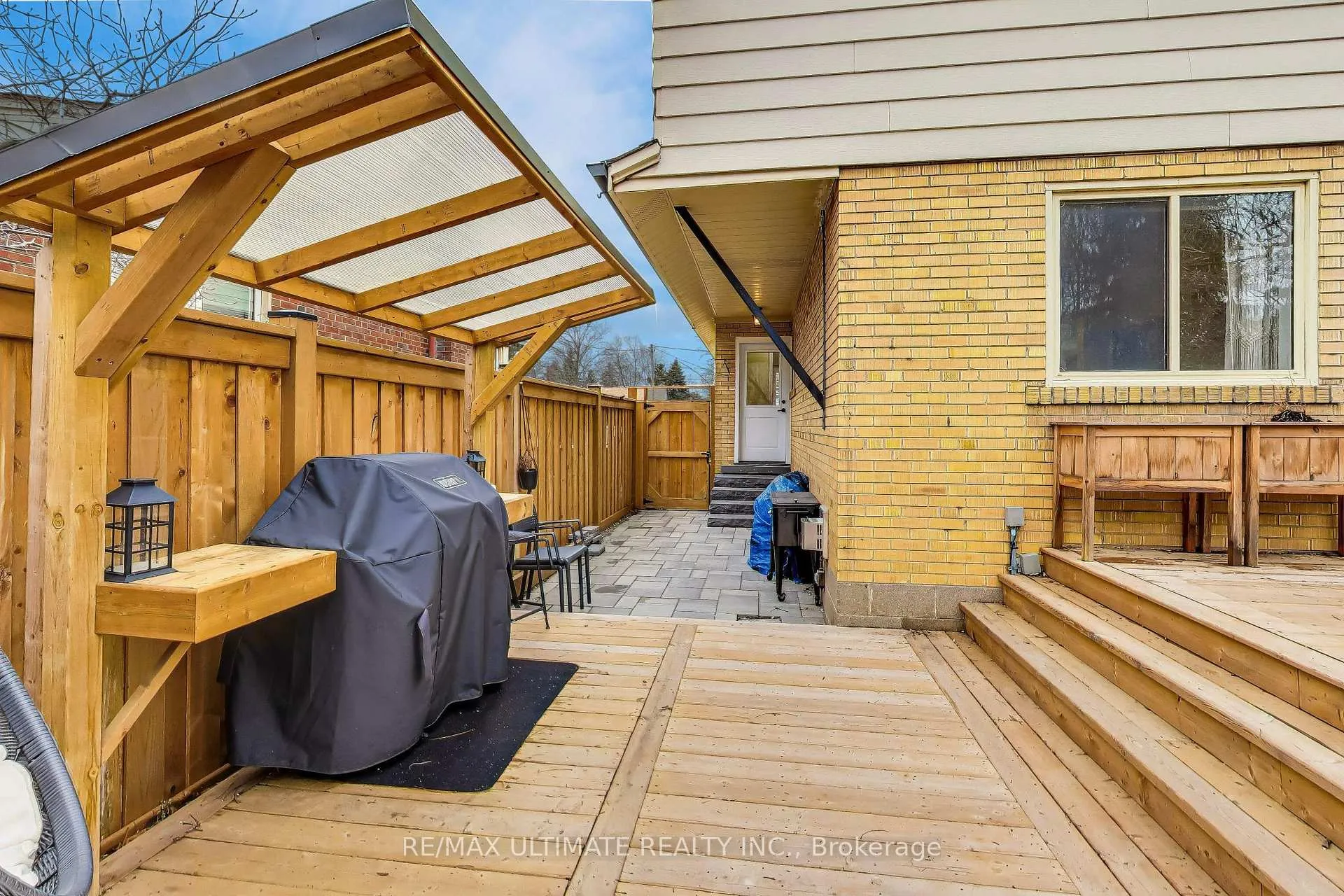 Photo 35 of 214 Riverplace Crescent, Milton, Old Milton — HOMEH