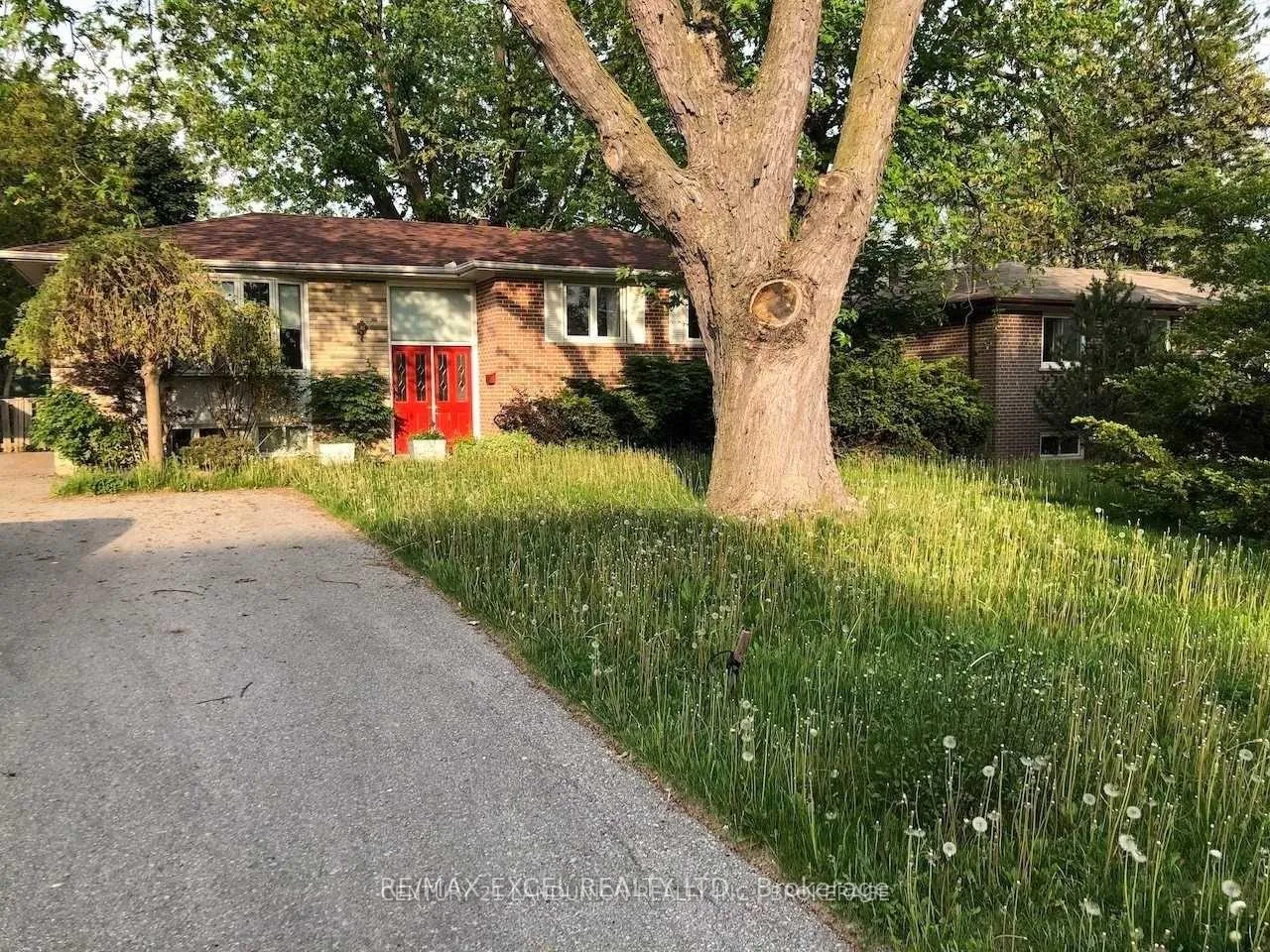 Photo 1 of 33 Alanadale Avenue, Markham, Bullock — HOMEH