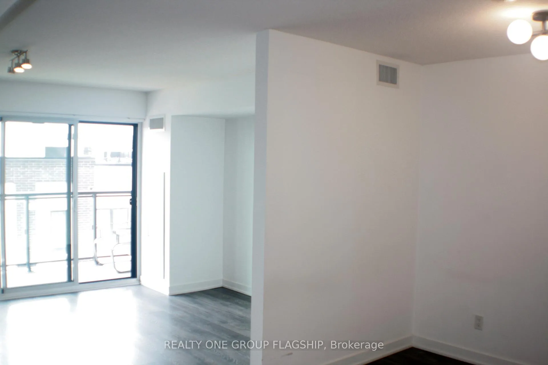 Photo 10 of Unit A411, 1117 Cooke Boulevard, Burlington, LaSalle — HOMEH