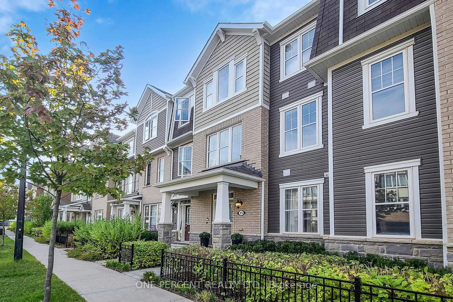 Front of Unit 25, 501 Buckeye Court