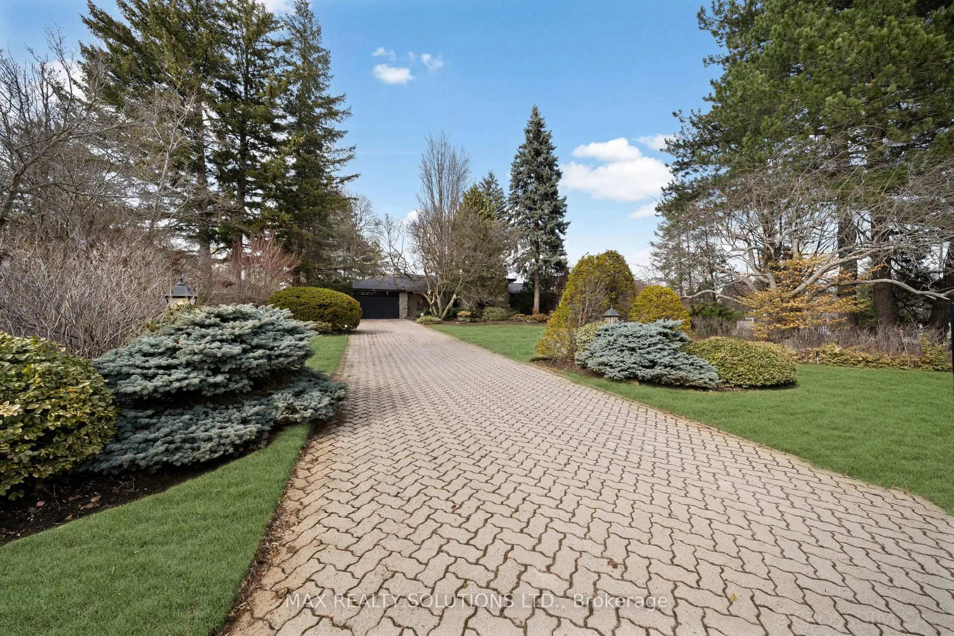 Photo 2 of 88 Bayview Rdge, North York, Bridle Path-Sunnybrook-York Mills — HOMEH