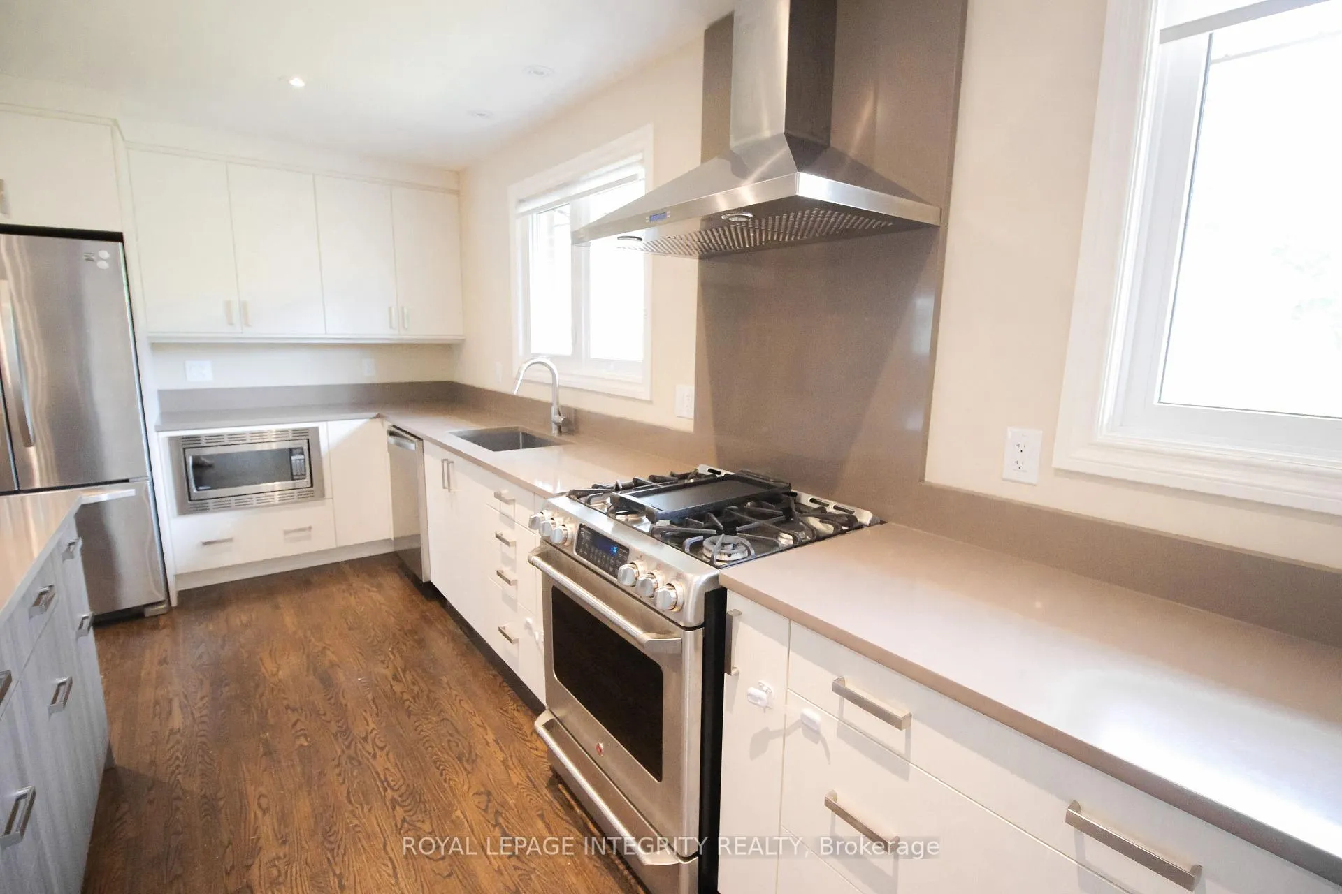 Photo 12 of 2550 Traverse Drive S, Ottawa, Brookfield Gardens — HOMEH