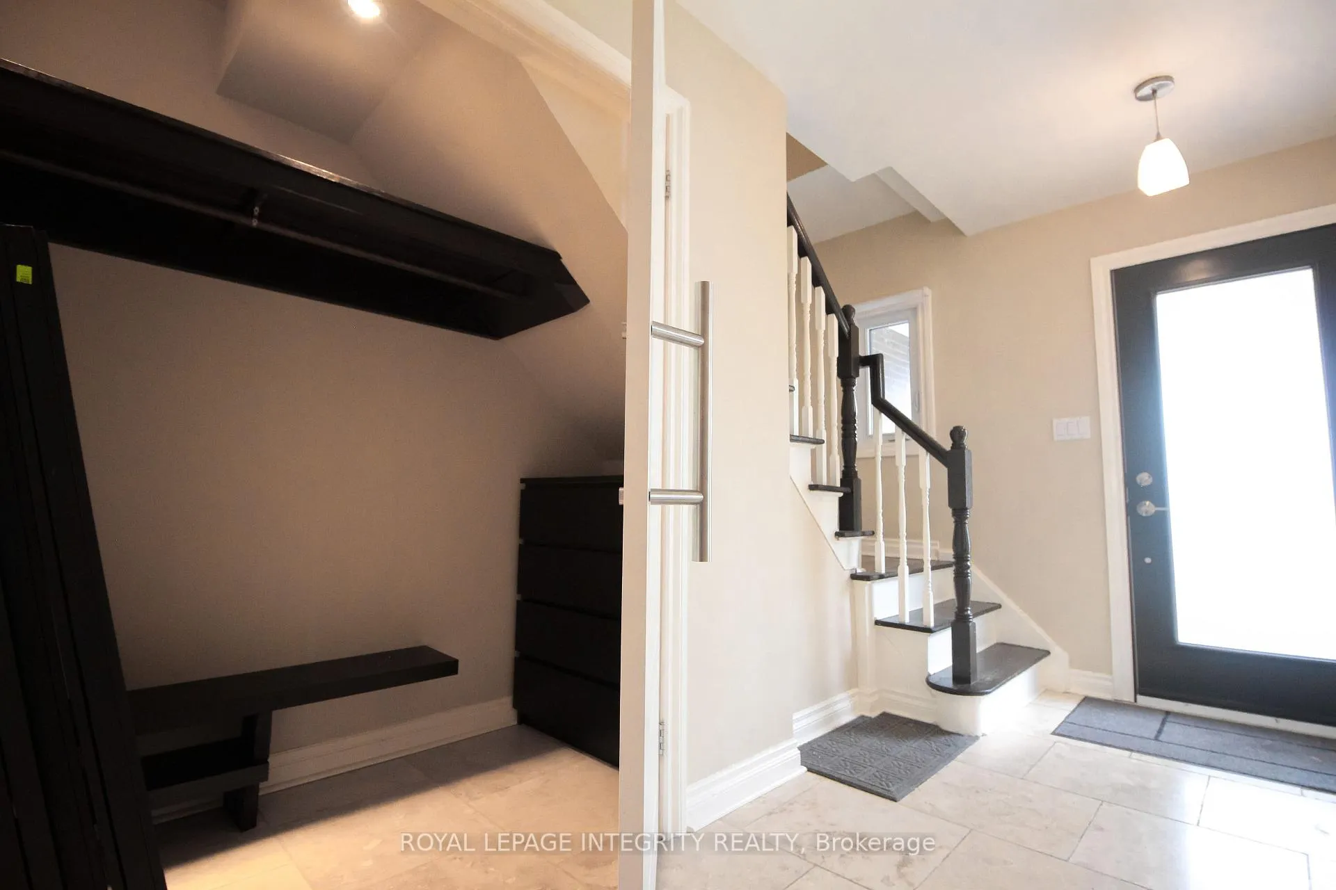 Photo 18 of 2550 Traverse Drive S, Ottawa, Brookfield Gardens — HOMEH