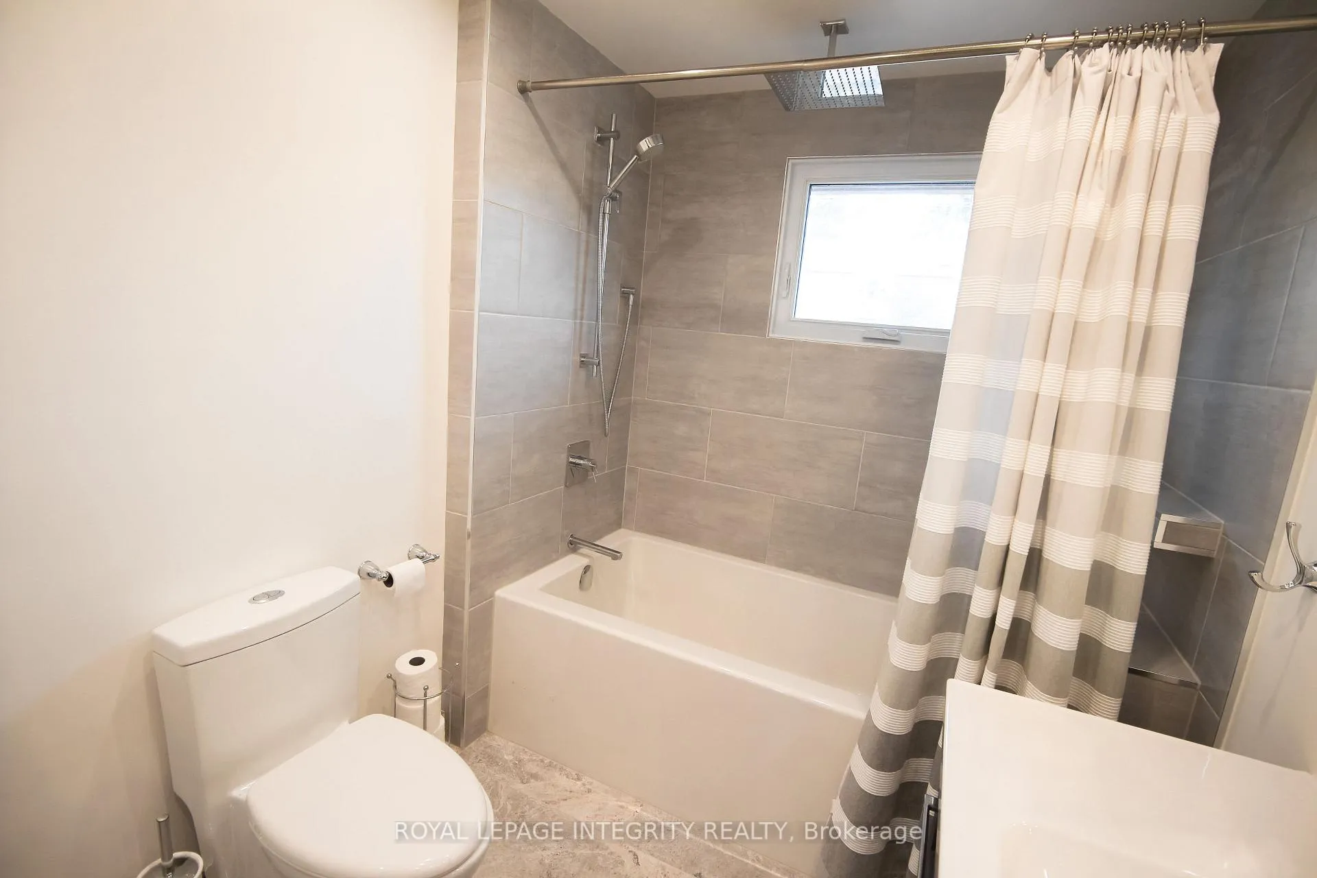 Photo 19 of 2550 Traverse Drive S, Ottawa, Brookfield Gardens — HOMEH