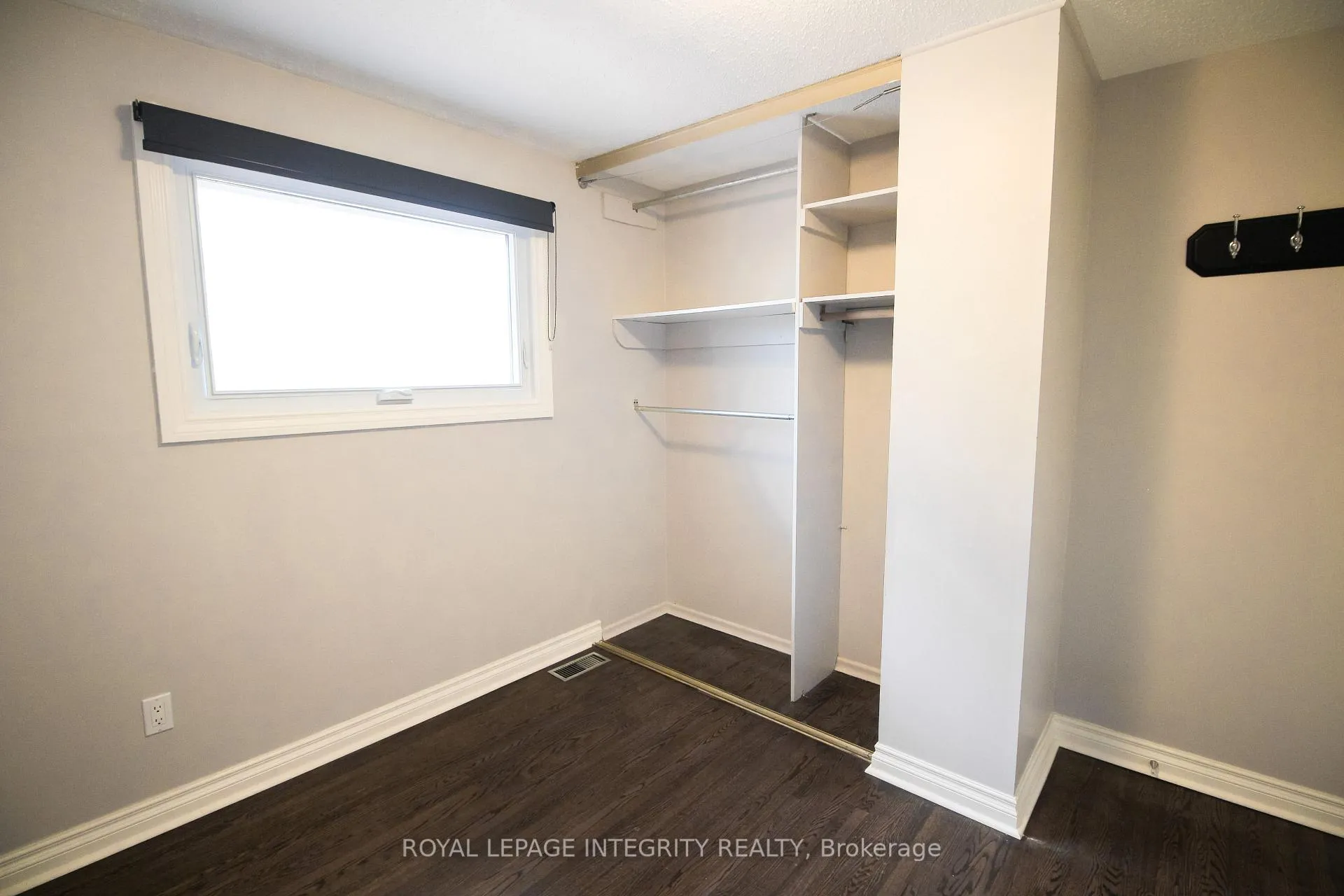 Photo 25 of 2550 Traverse Drive S, Ottawa, Brookfield Gardens — HOMEH