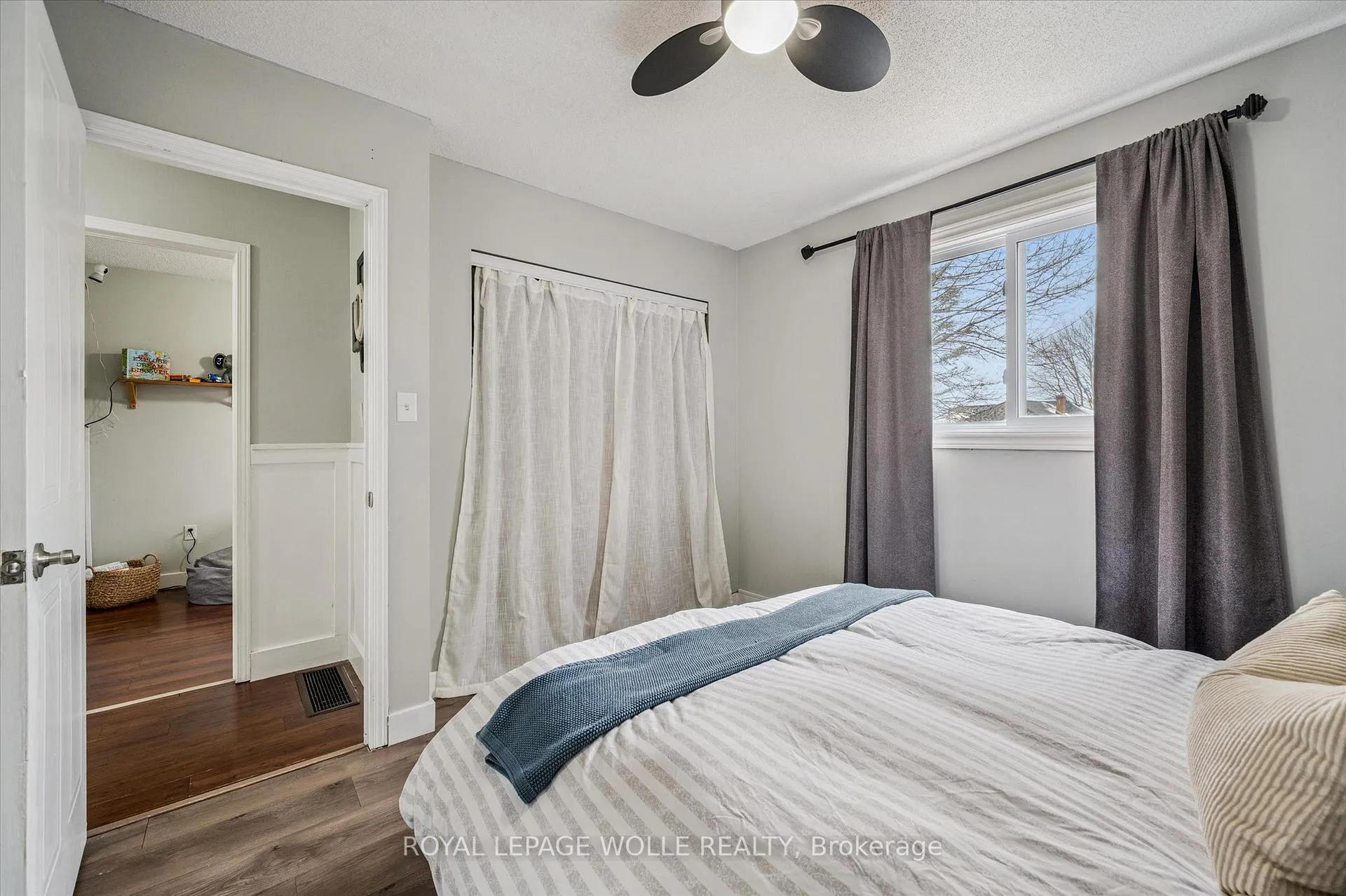 Photo 19 of 20 Ivy Crescent, Brant, Paris — HOMEH