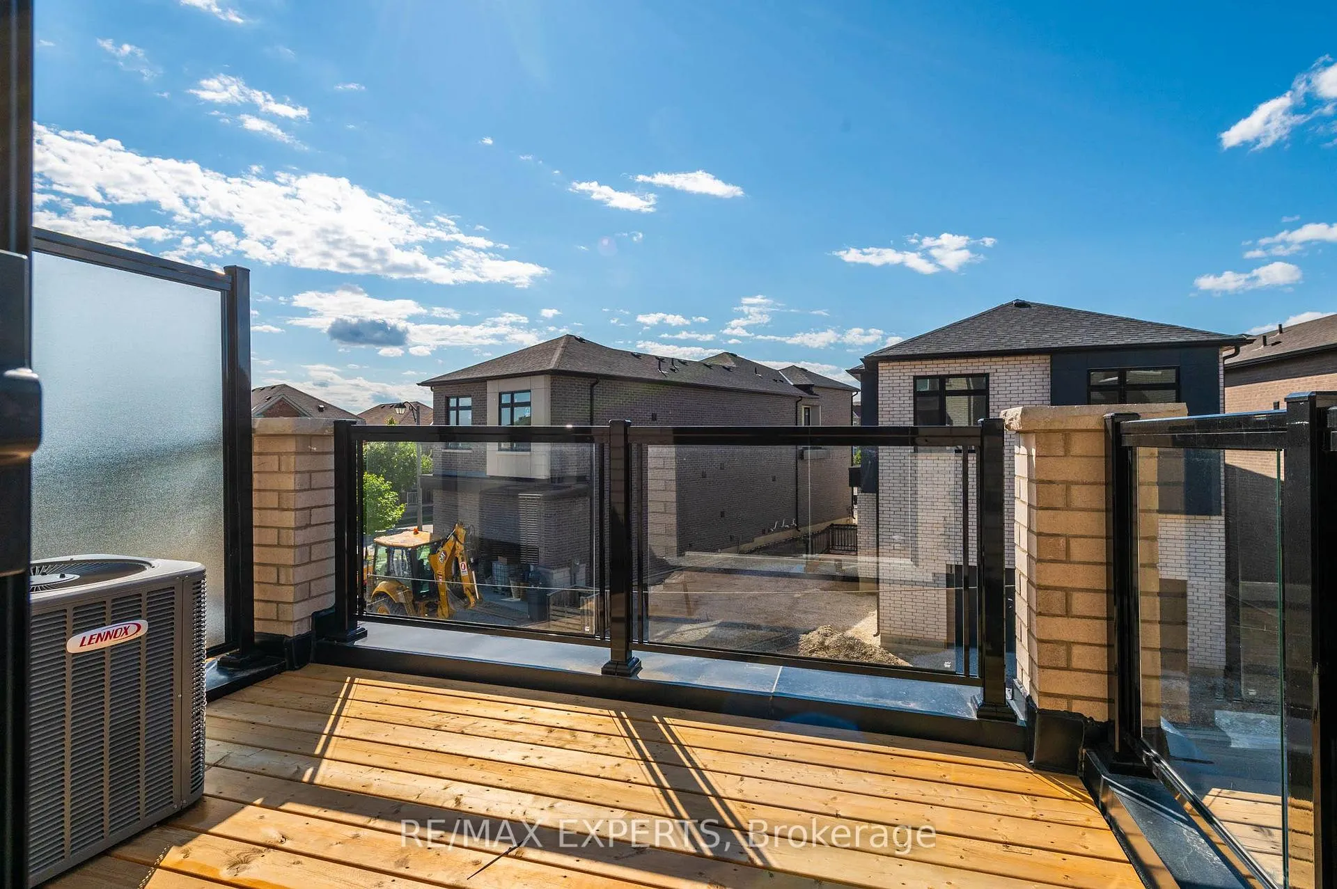 Photo 13 of 1804 Donald cousens Parkway, Markham, Cornell — HOMEH