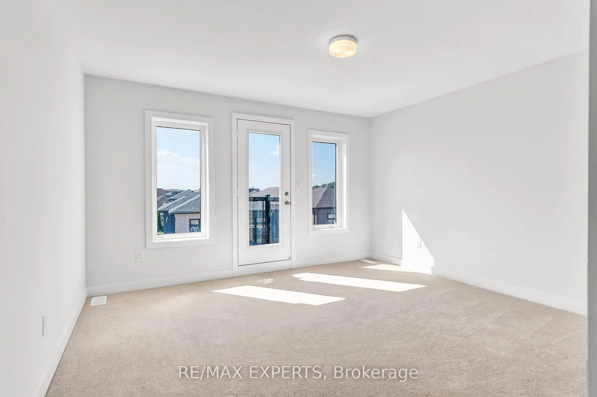 Photo 17 of 1804 Donald cousens Parkway, Markham, Cornell — HOMEH