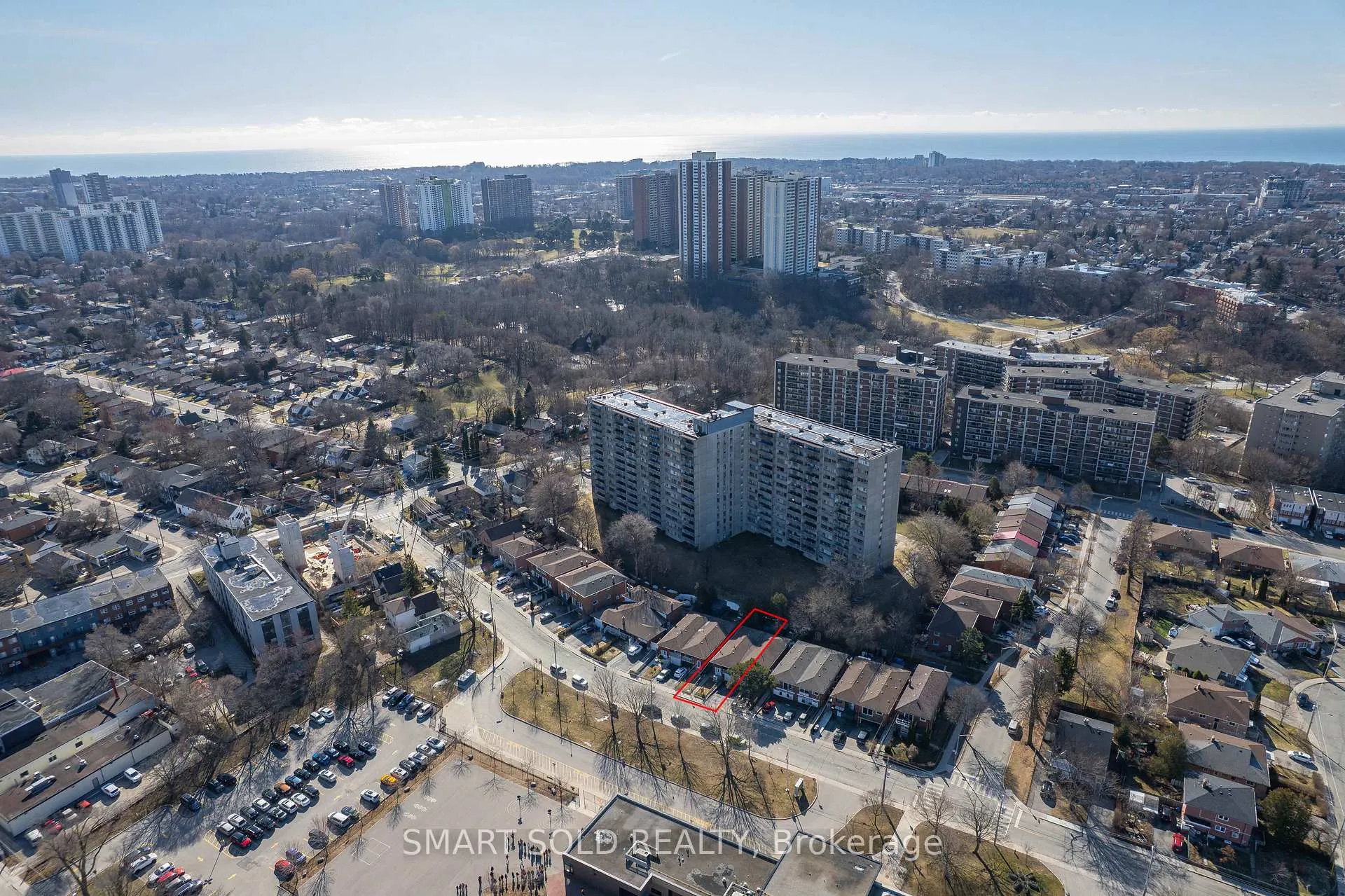Photo 9 of 59 Chapman Avenue, Toronto, O'Connor-Parkview — HOMEH