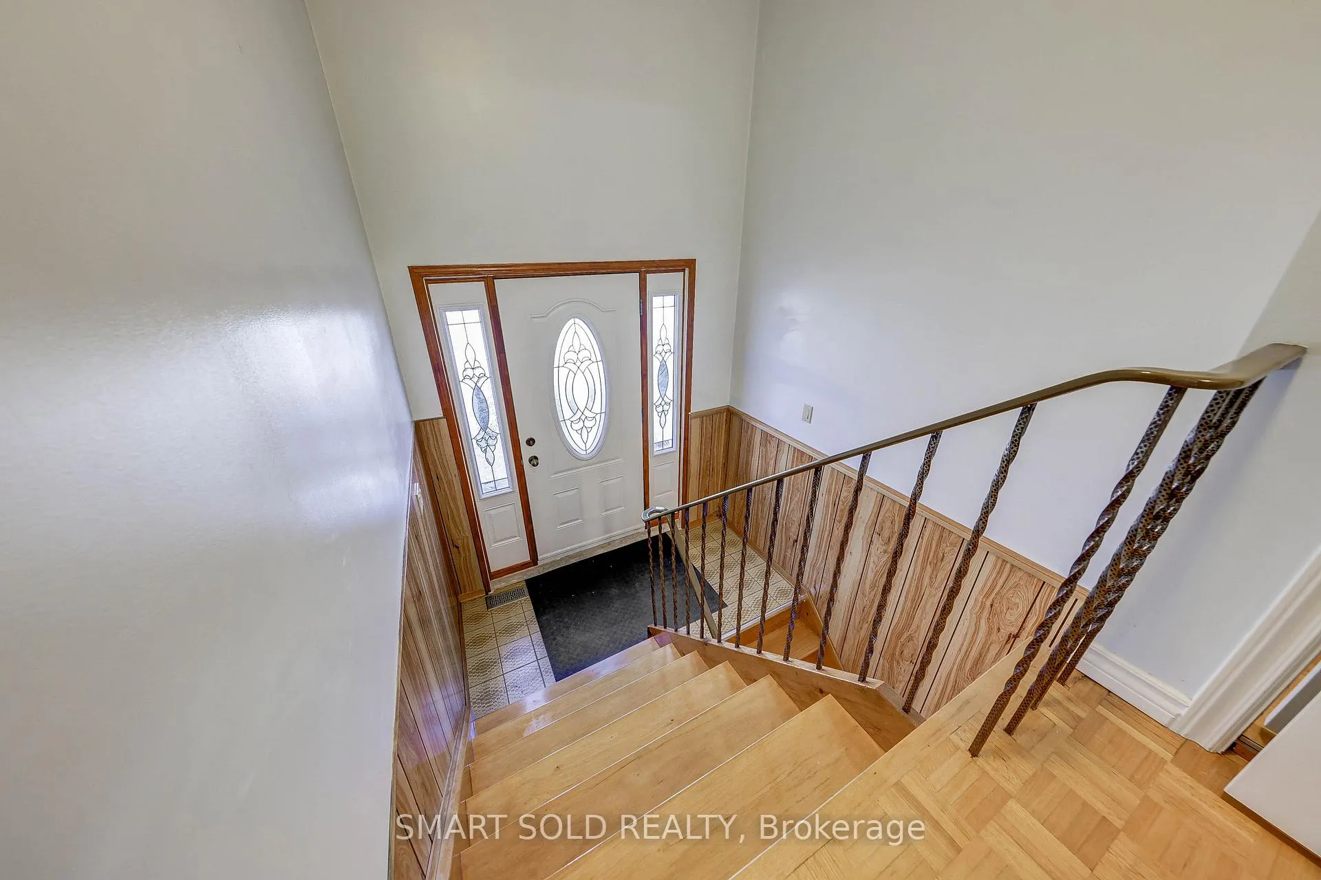 Photo 12 of 59 Chapman Avenue, Toronto, O'Connor-Parkview — HOMEH