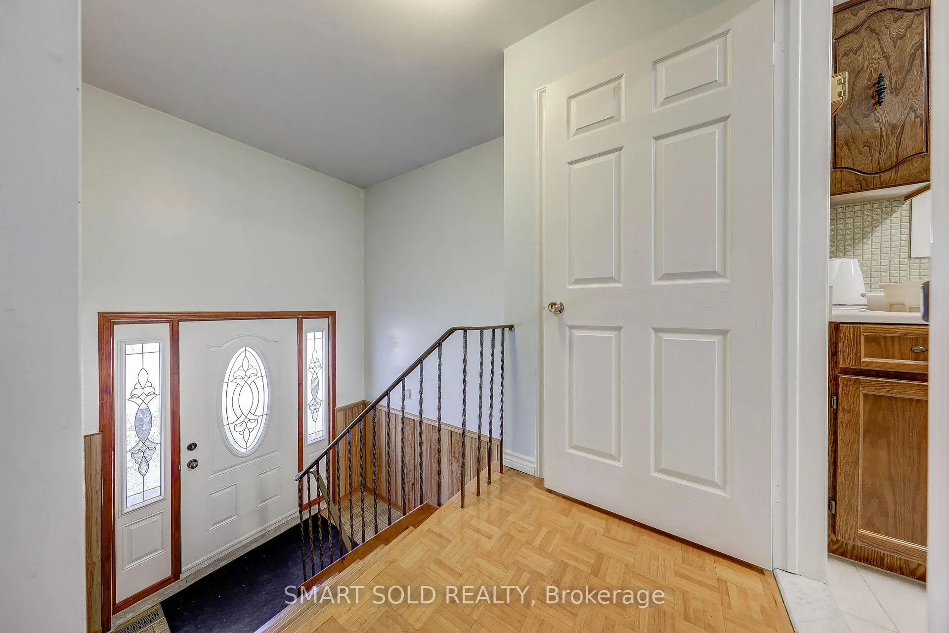 Photo 13 of 59 Chapman Avenue, Toronto, O'Connor-Parkview — HOMEH