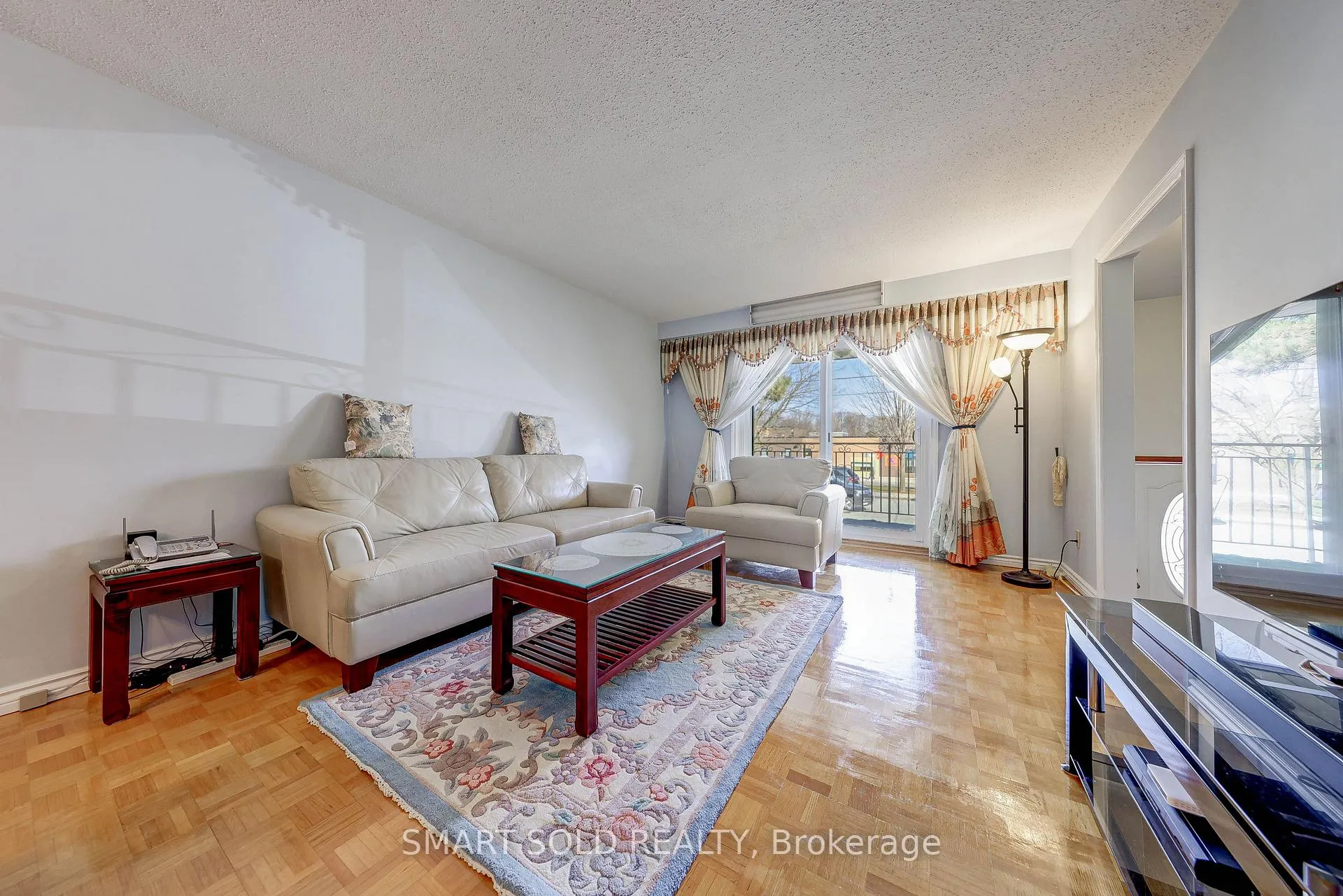 Photo 15 of 59 Chapman Avenue, Toronto, O'Connor-Parkview — HOMEH