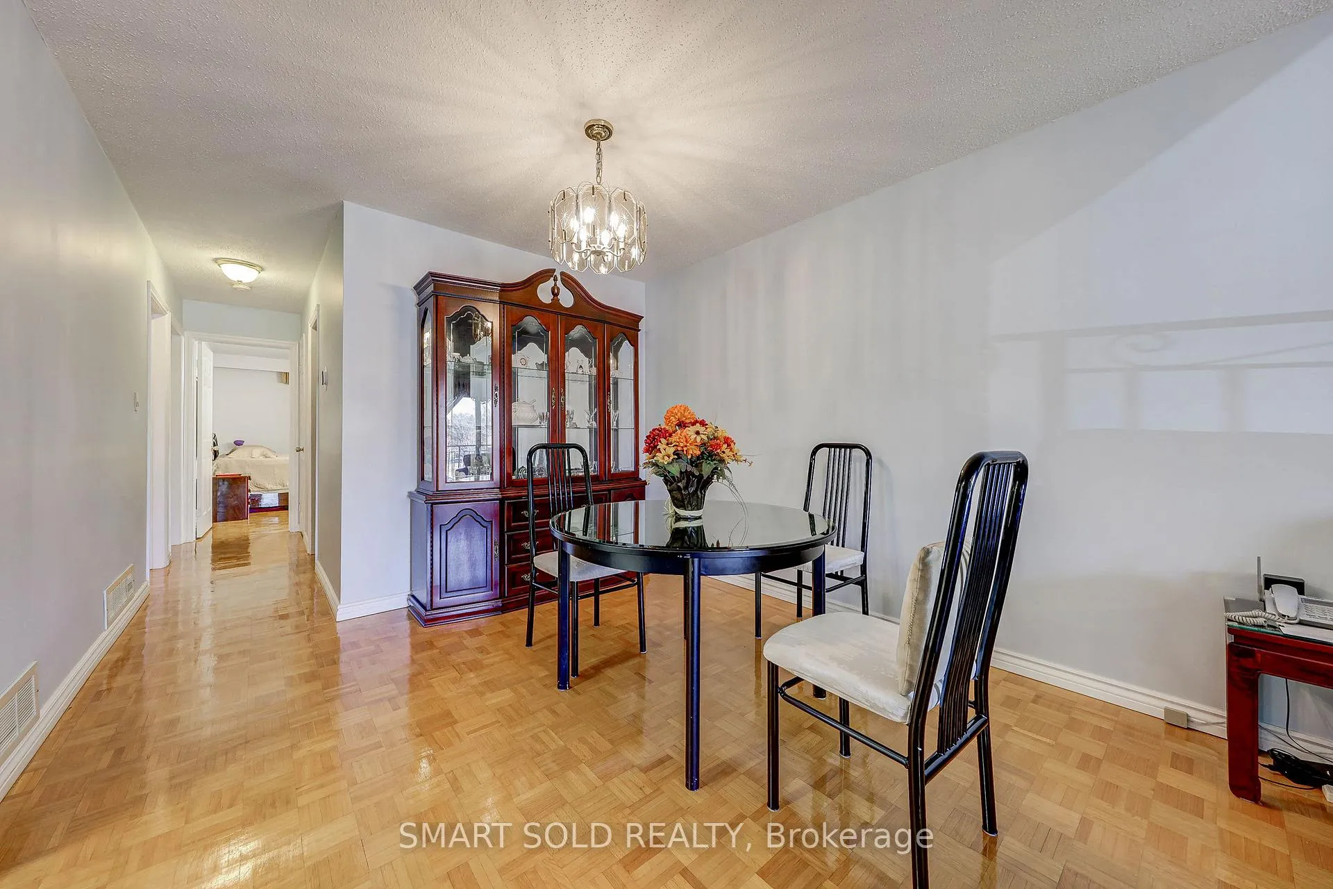 Photo 19 of 59 Chapman Avenue, Toronto, O'Connor-Parkview — HOMEH