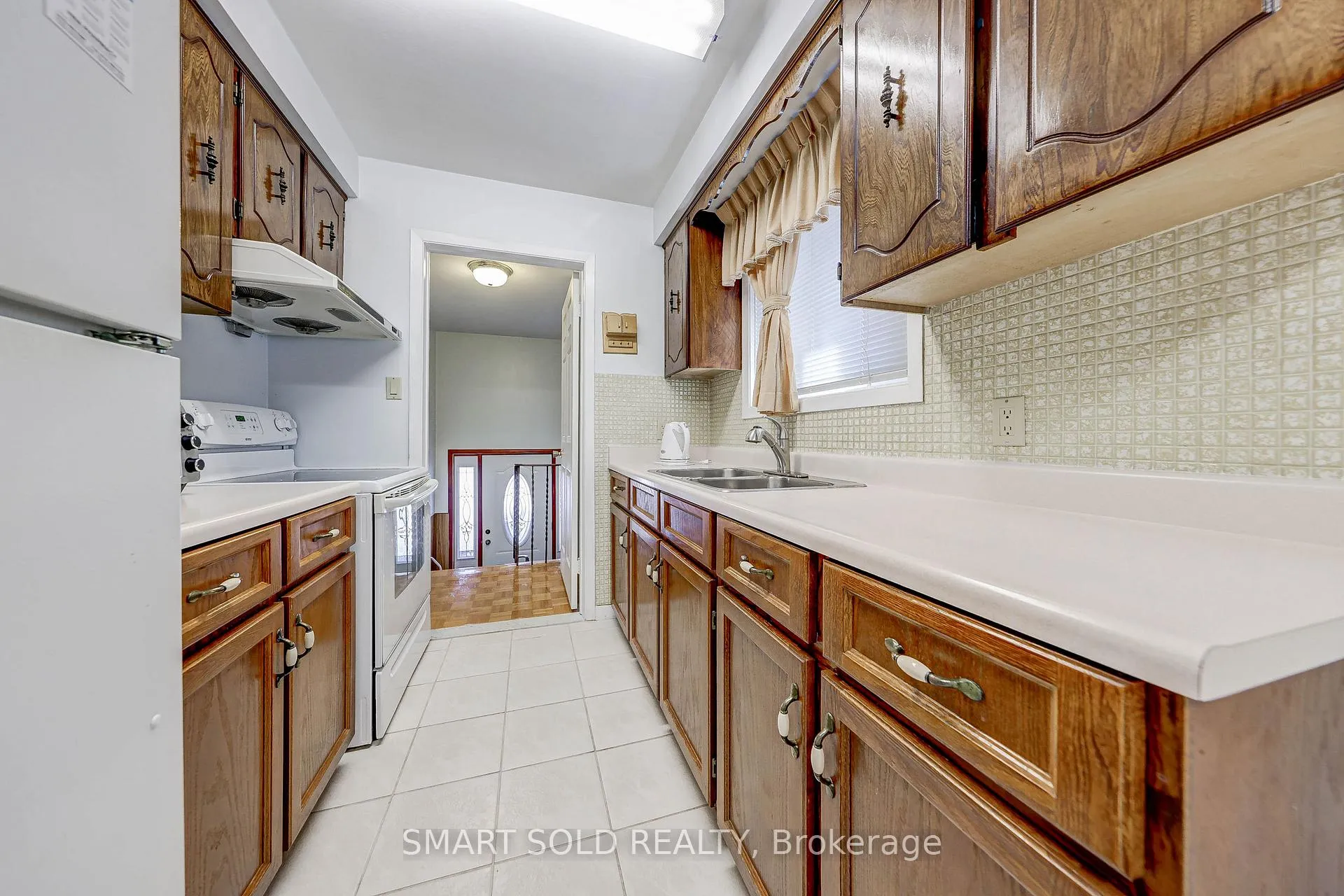 Photo 33 of 59 Chapman Avenue, Toronto, O'Connor-Parkview — HOMEH