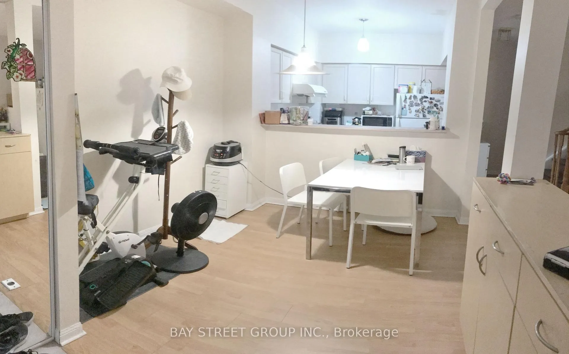 Photo 12 of Unit 17, 1 Alpen Way, Markham, Unionville — HOMEH