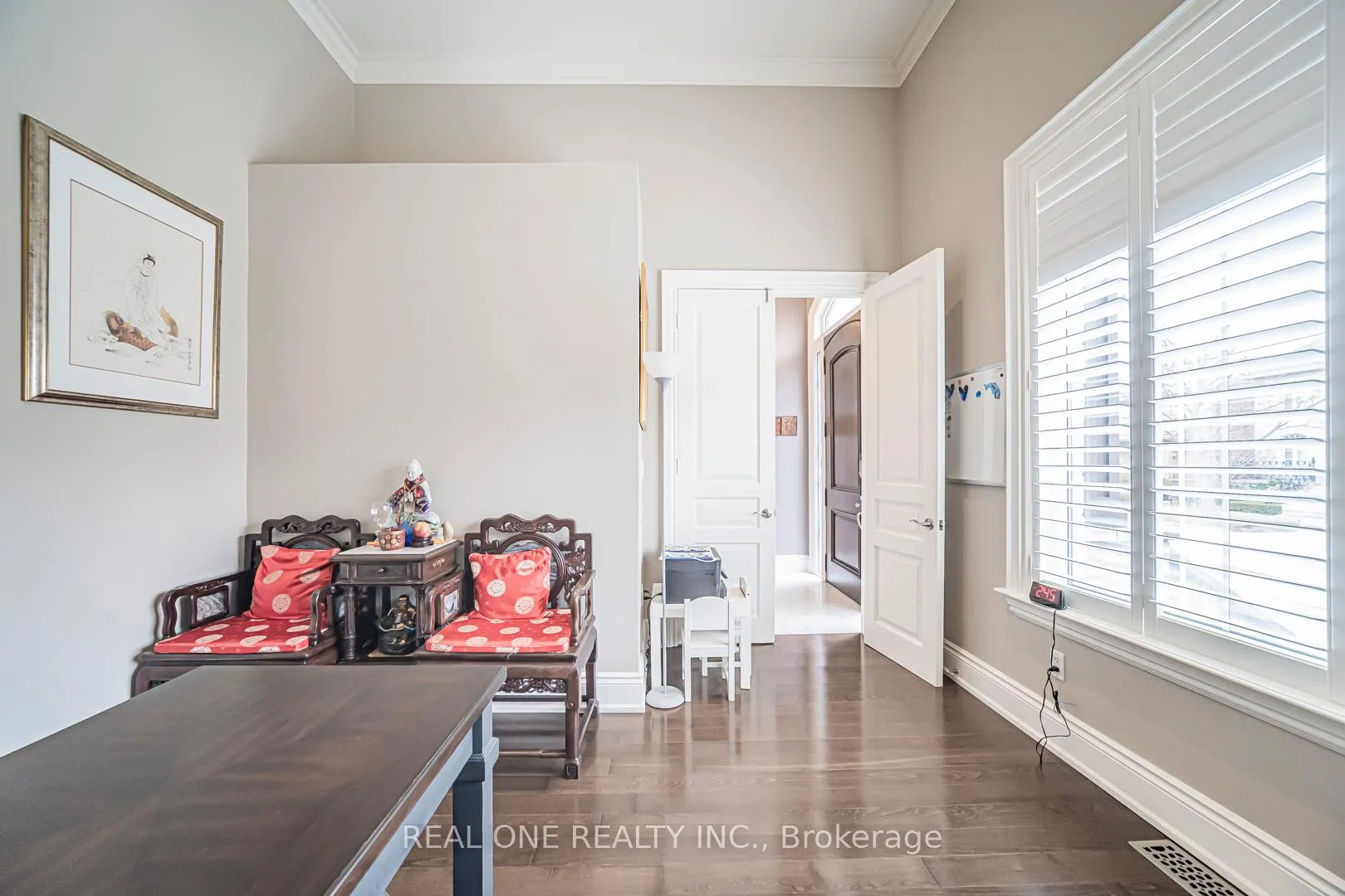 Photo 8 of 85 Dell Park Avenue, Toronto, Englemount-Lawrence — HOMEH